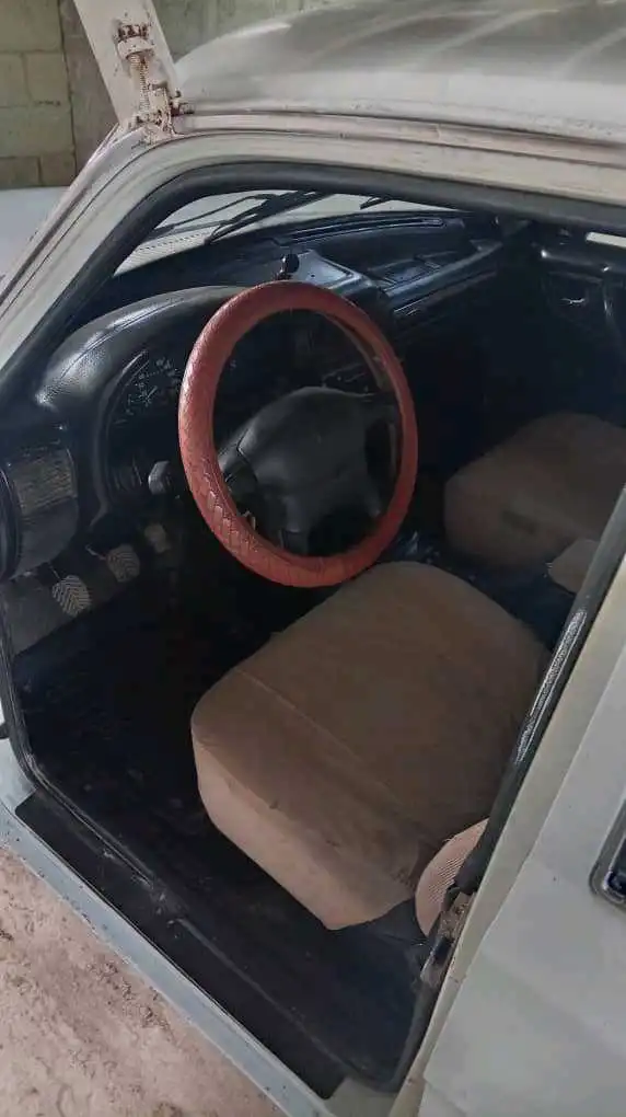 Волга 2000