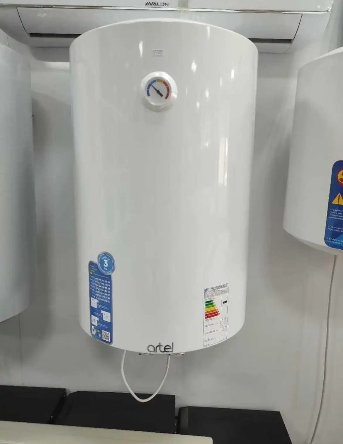 Водонагревател Artel 80 л 