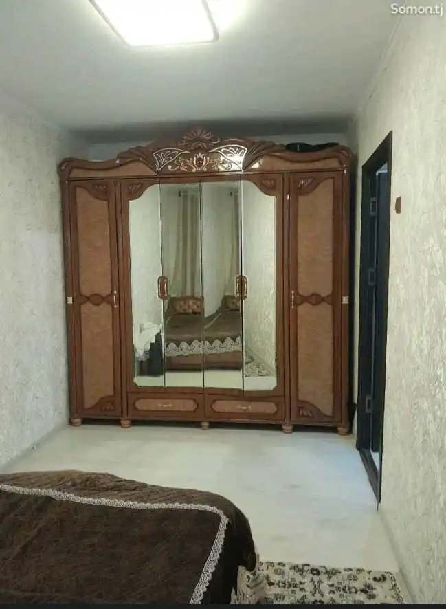 4-к квартира, 4 этаж, 90 м², 7 кламетр