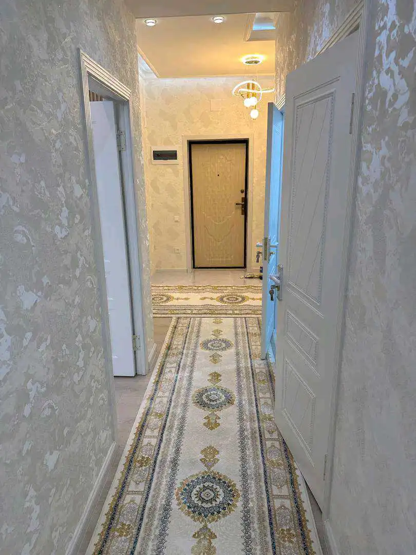 3-к квартира, 13 этаж, 60 м², Молодиежни