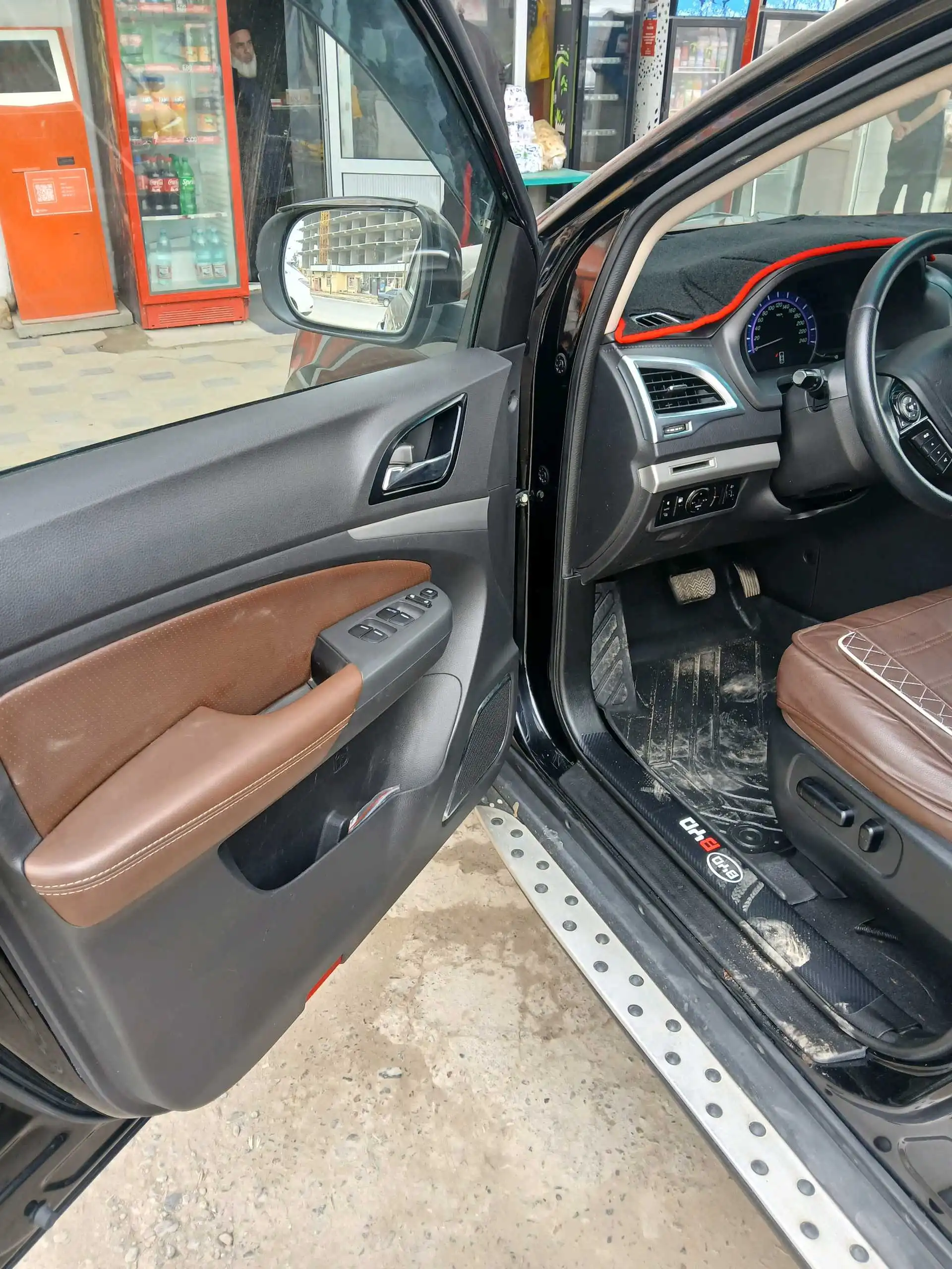 BYD S7 2015
