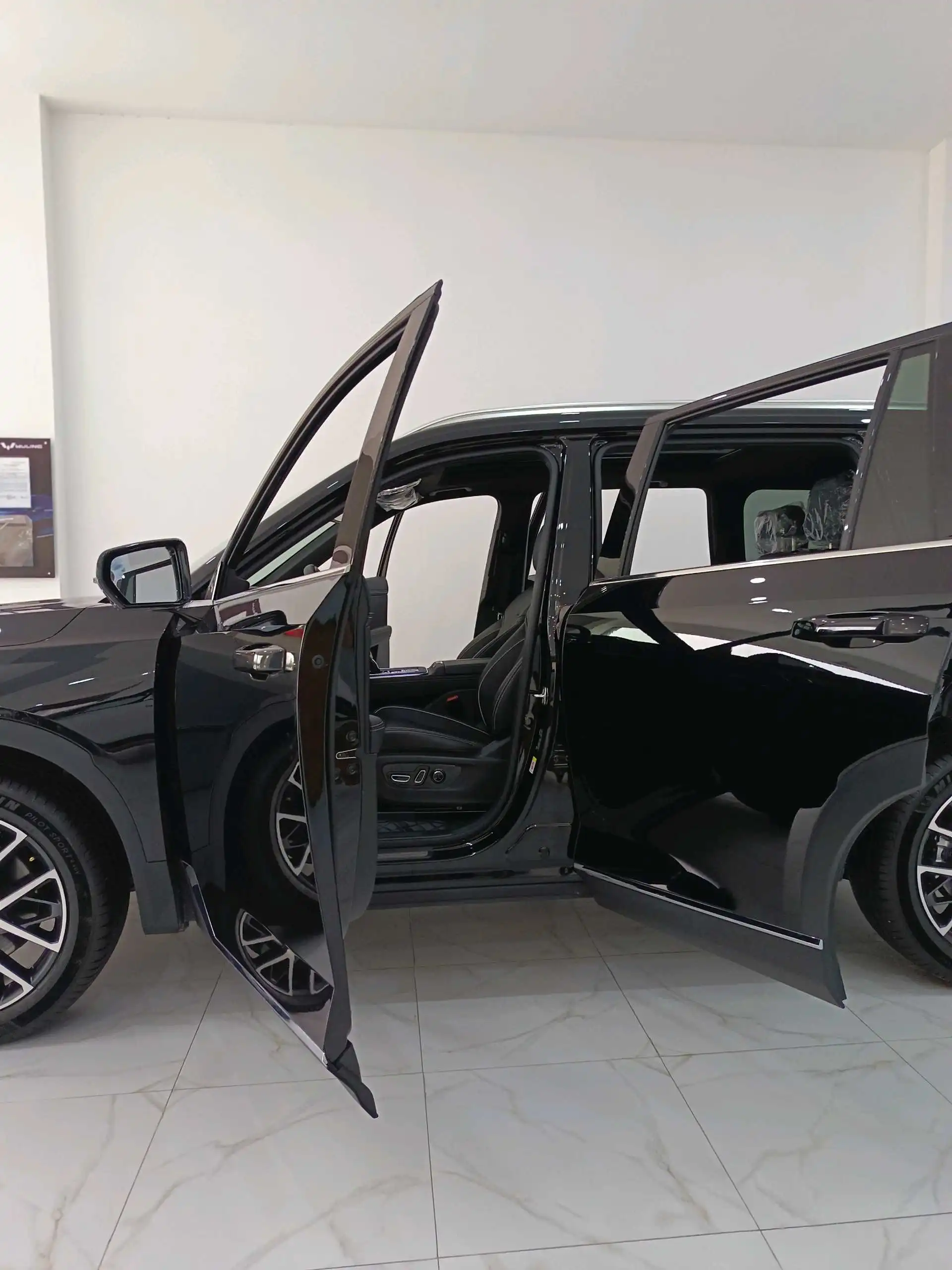 GAC Trumpchi GS8 2025
