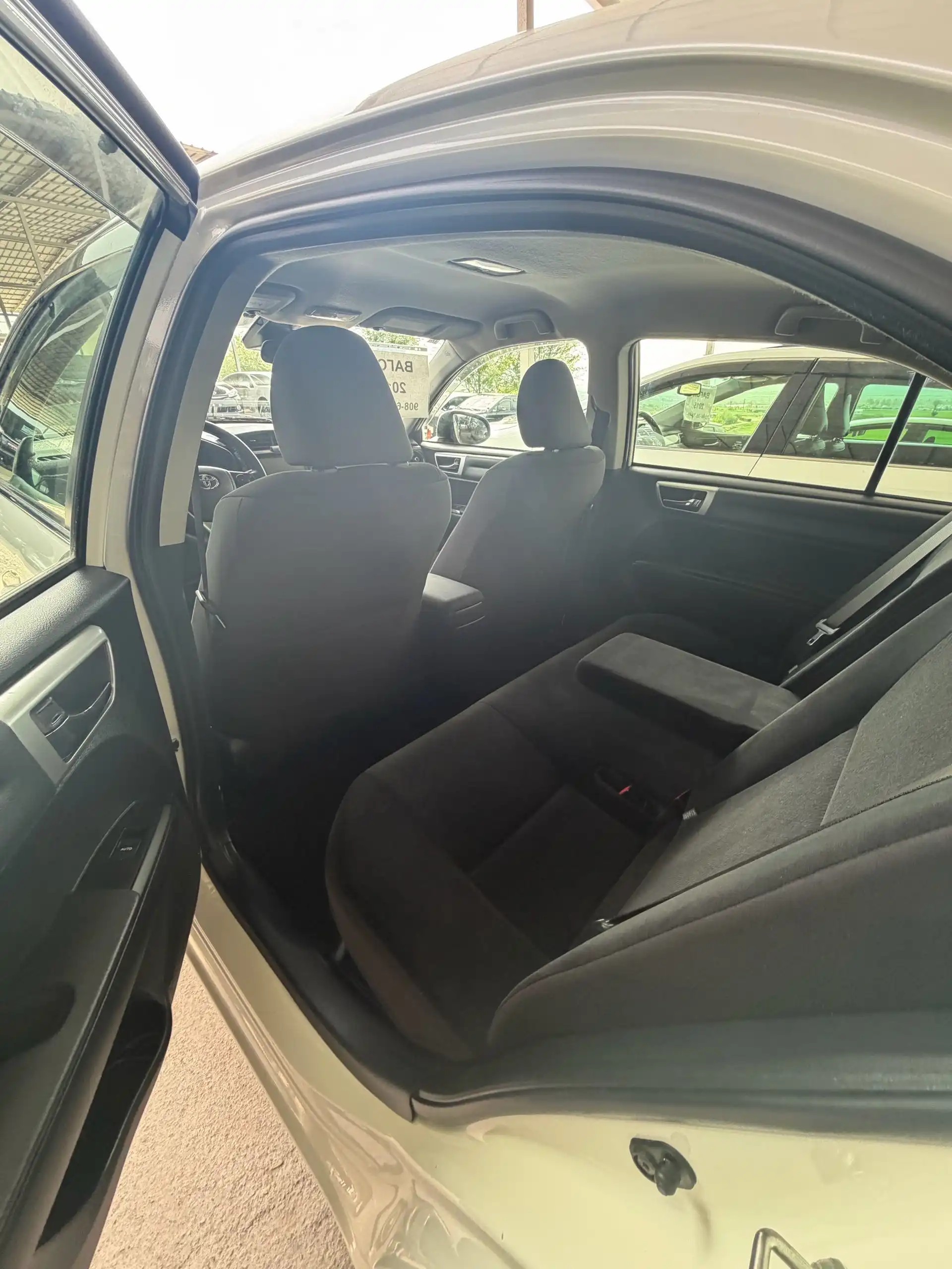 Toyota Axio 2015