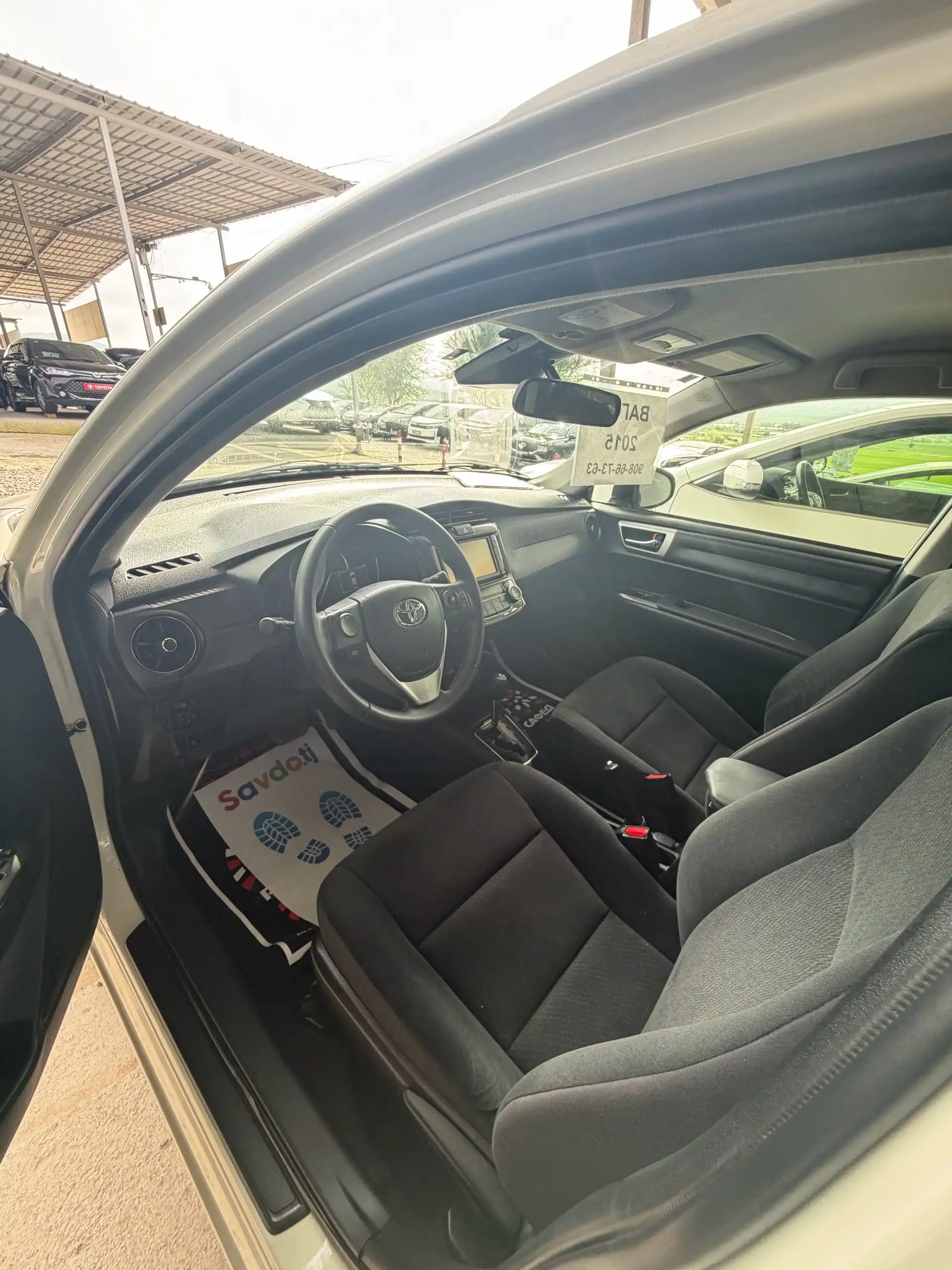Toyota Axio 2015