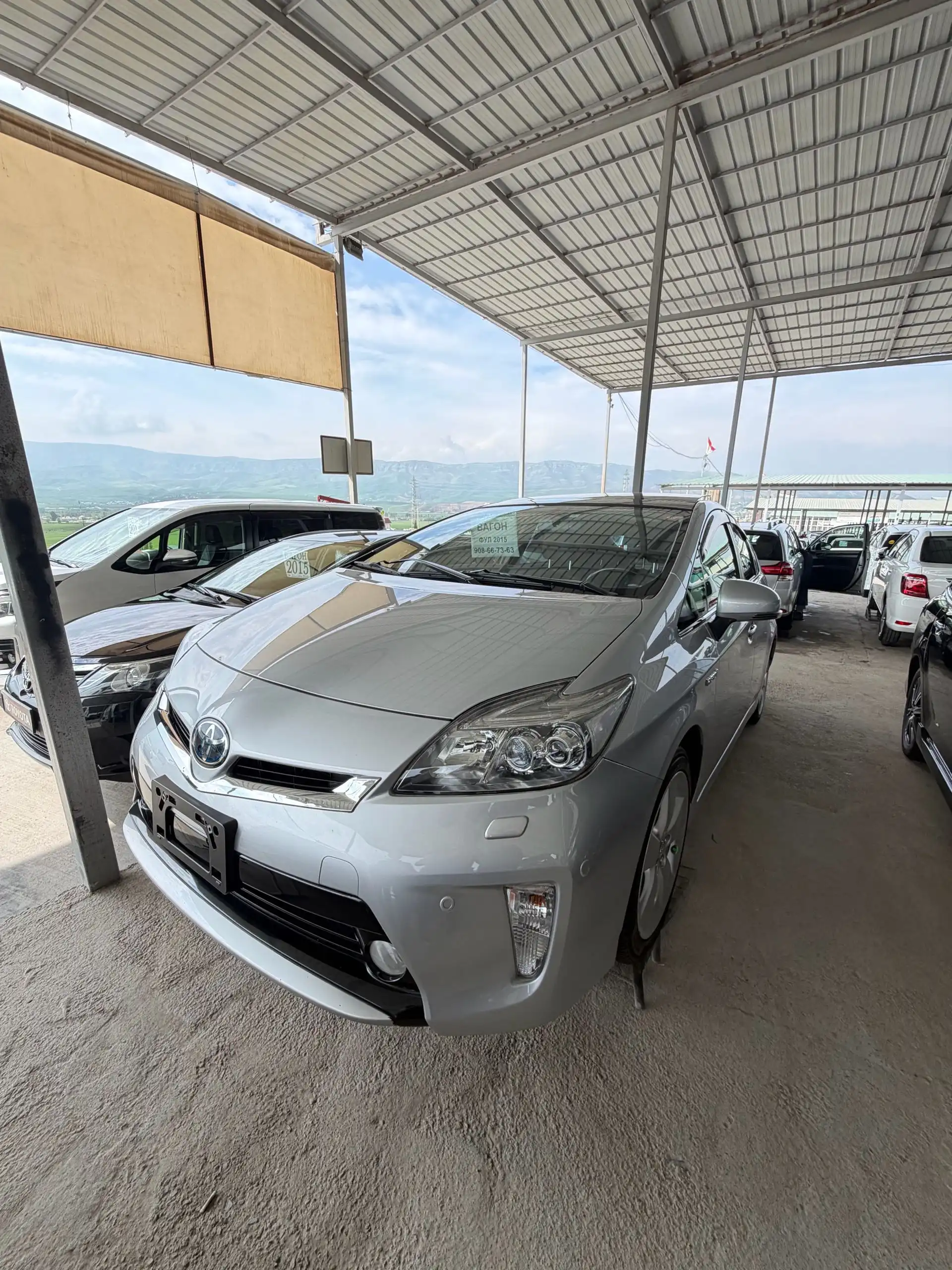 Toyota Prius 2015