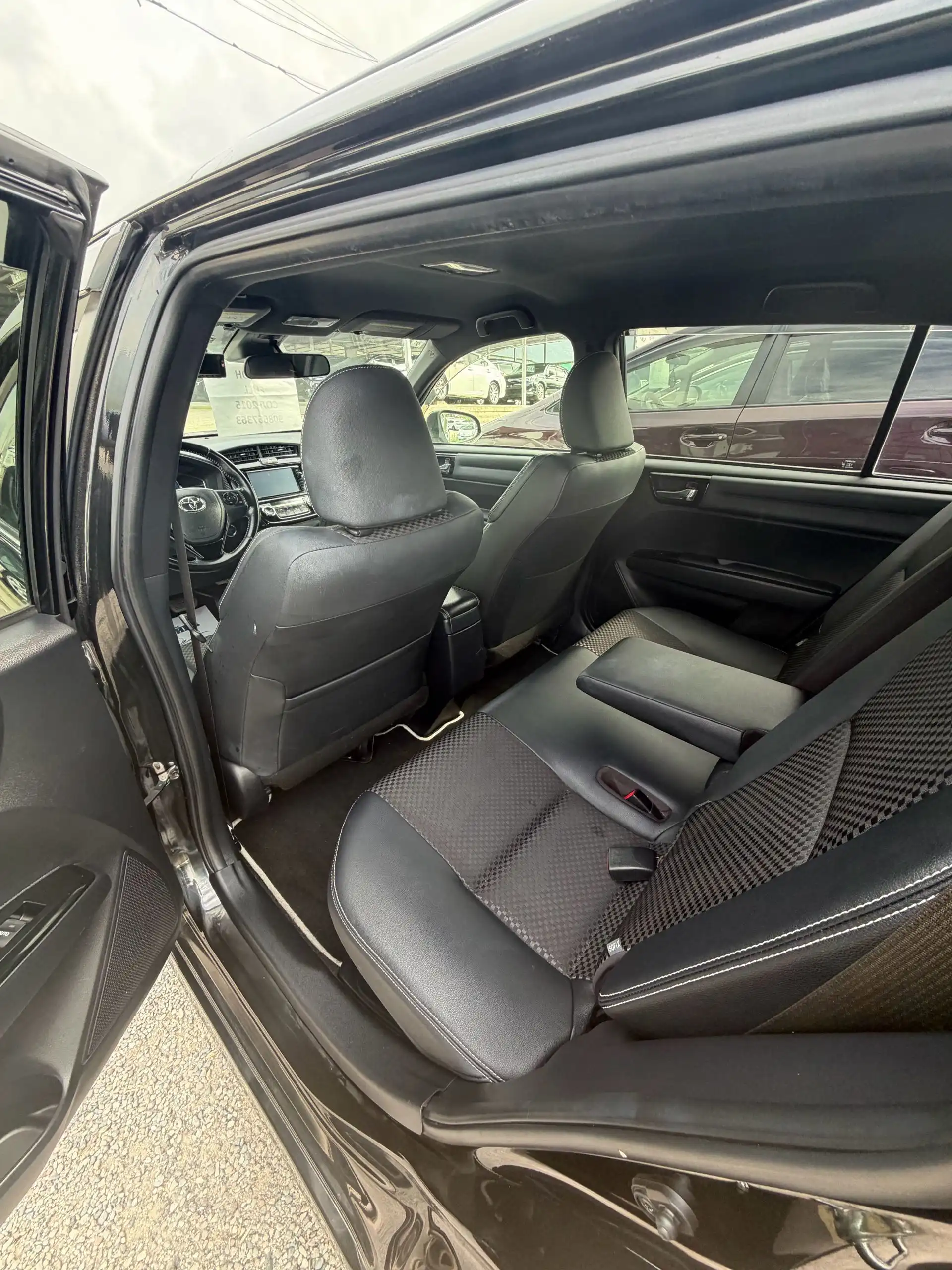 Toyota Fielder 2015