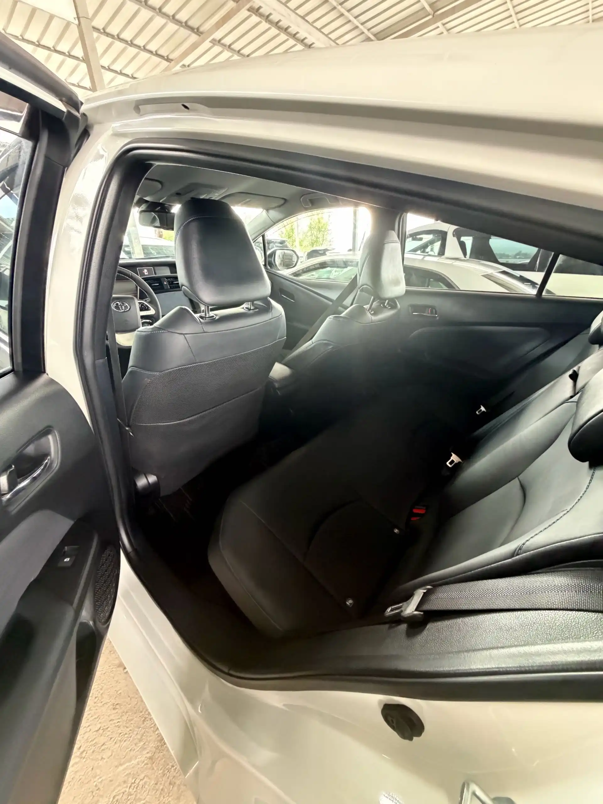 Toyota Prius 2016