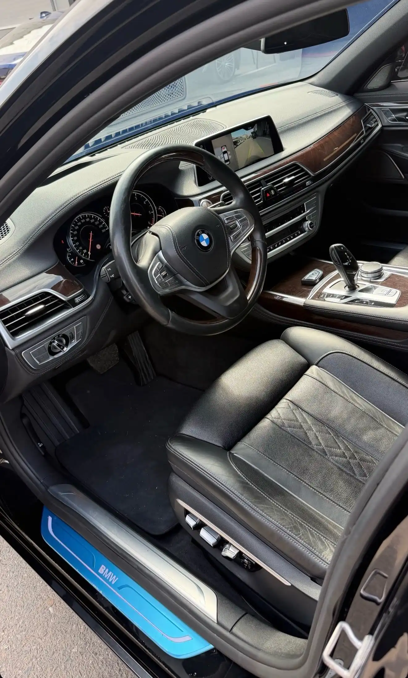 BMW 7 series 2016
