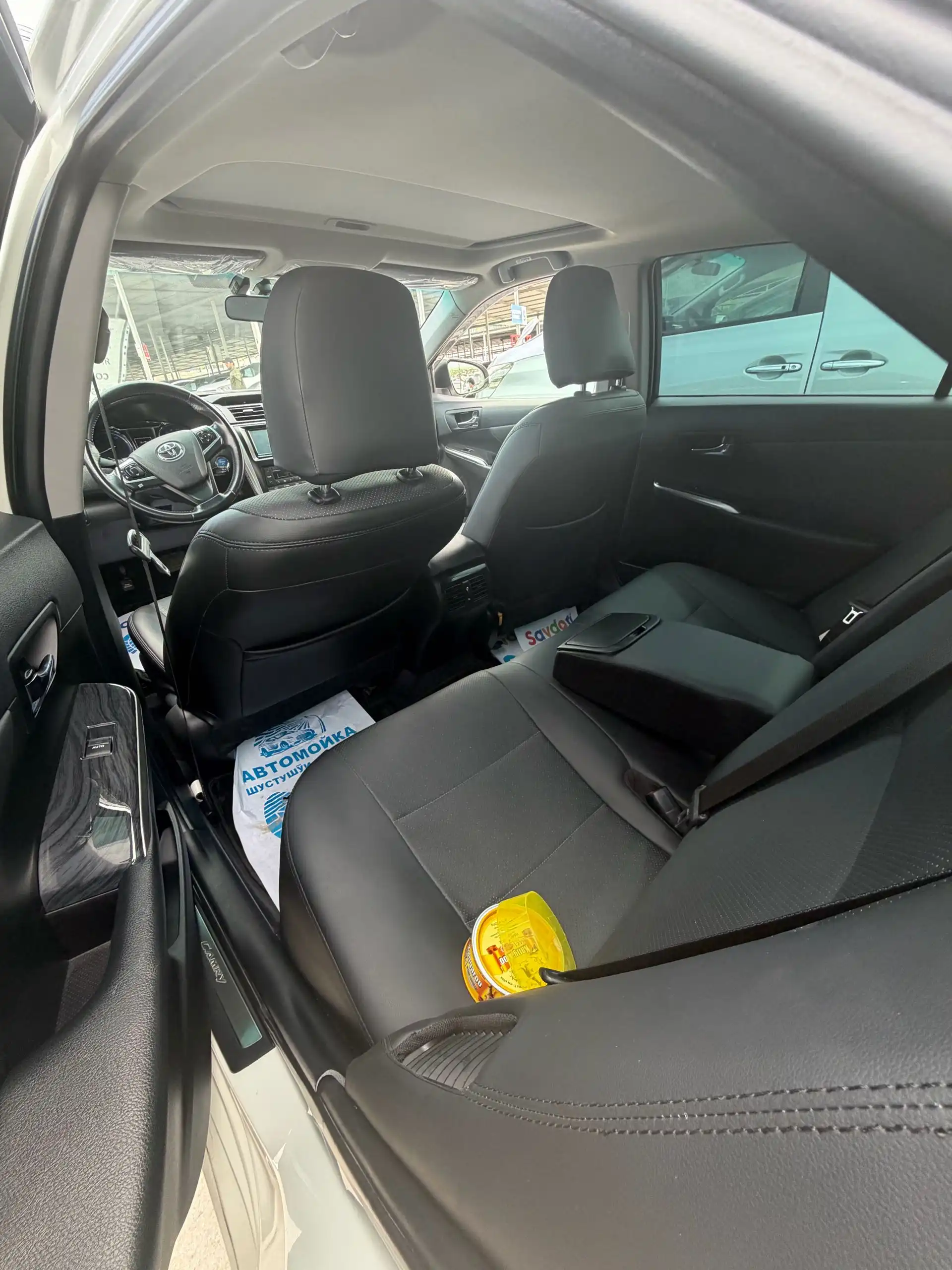 Toyota Camry 2015 — фото 4