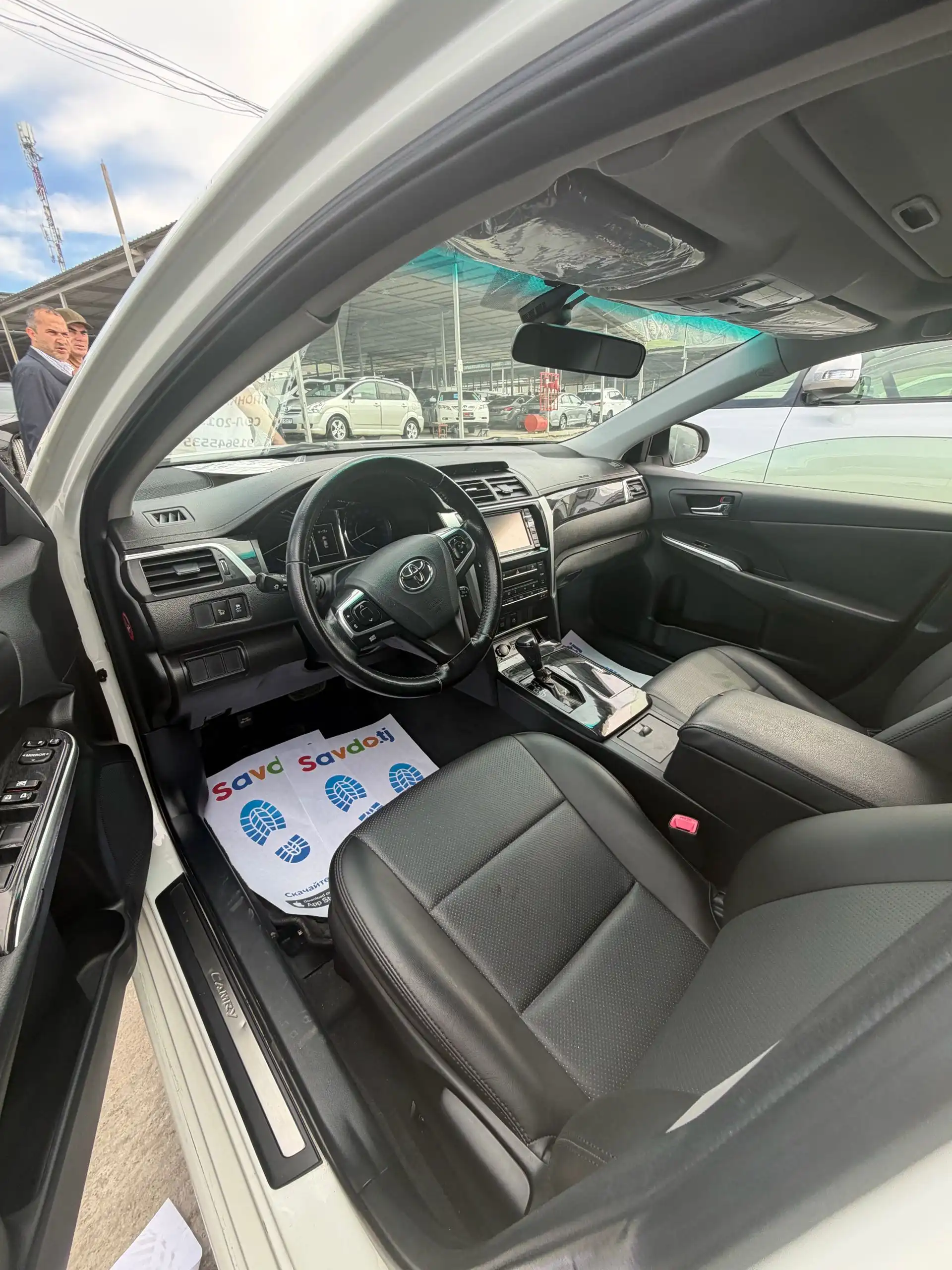 Toyota Camry 2015 — фото 5