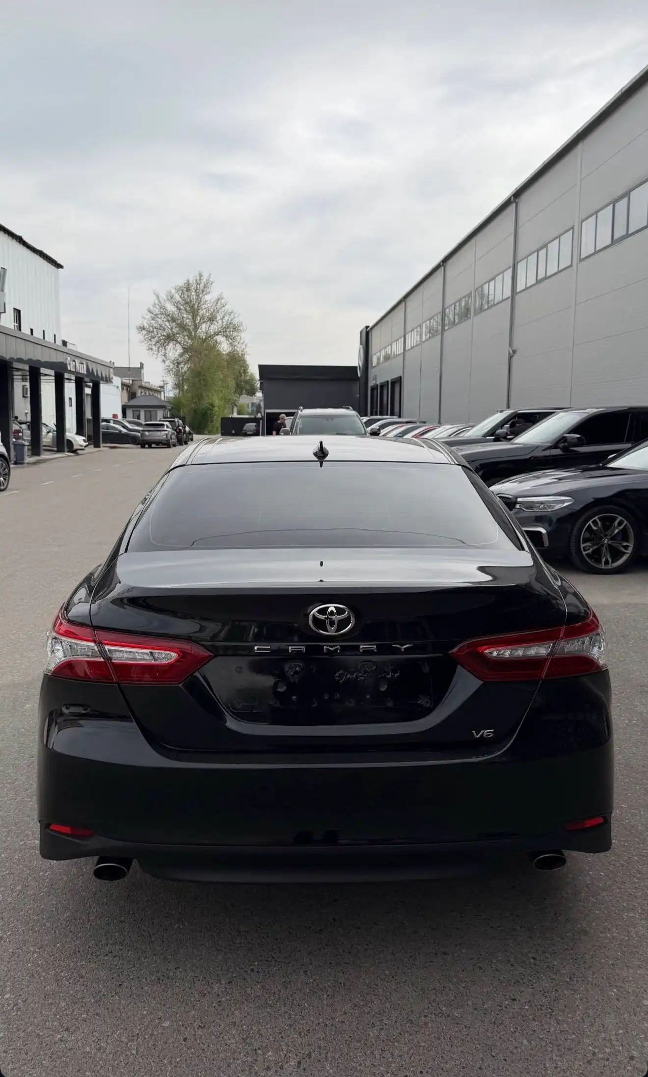 Toyota Camry 2019
