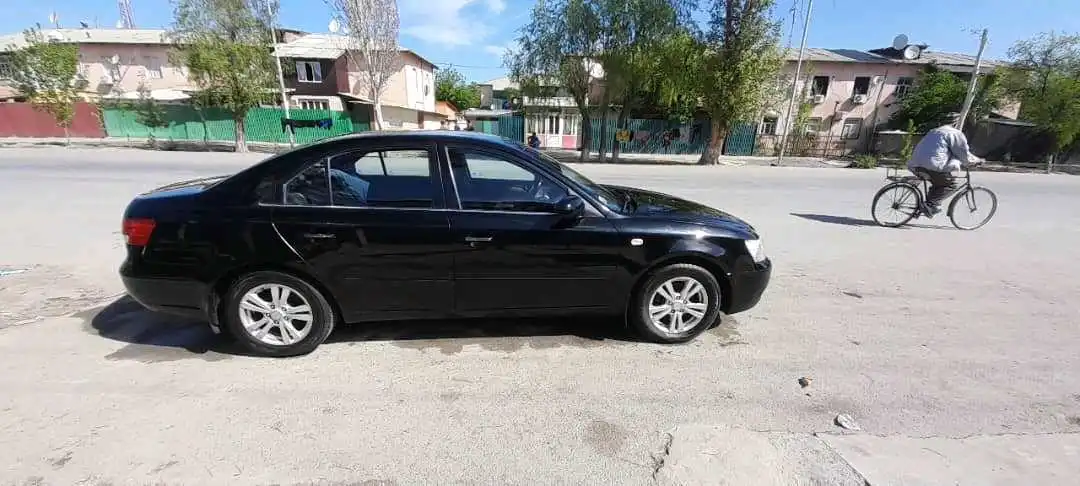 Hyundai Sonata 2009
