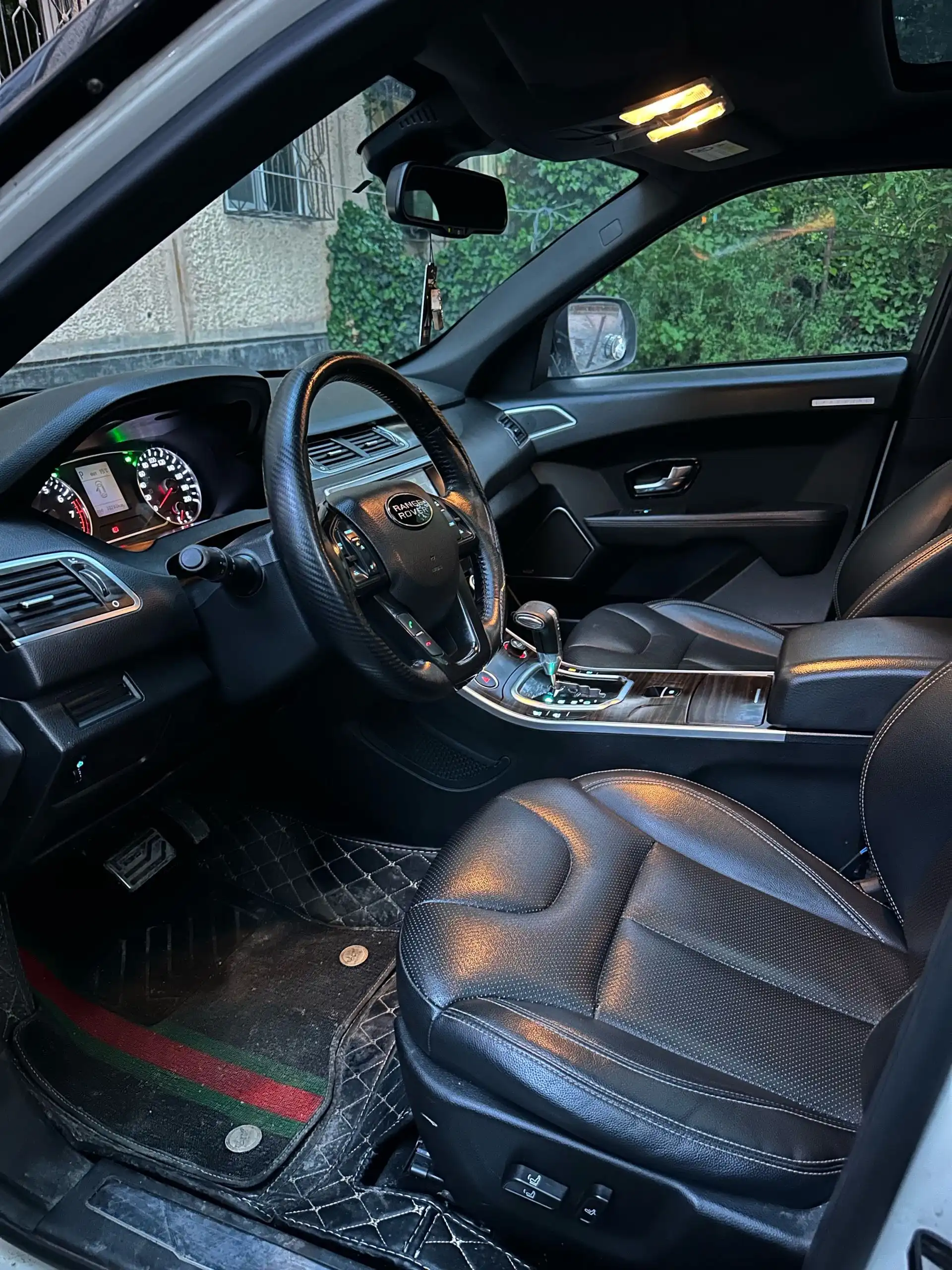 Land rover Evoque 2015