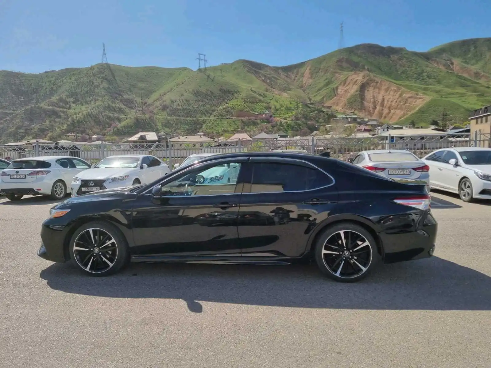Toyota Camry 2019