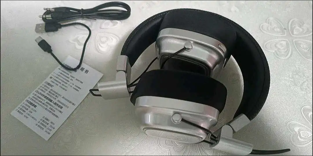 Наушники