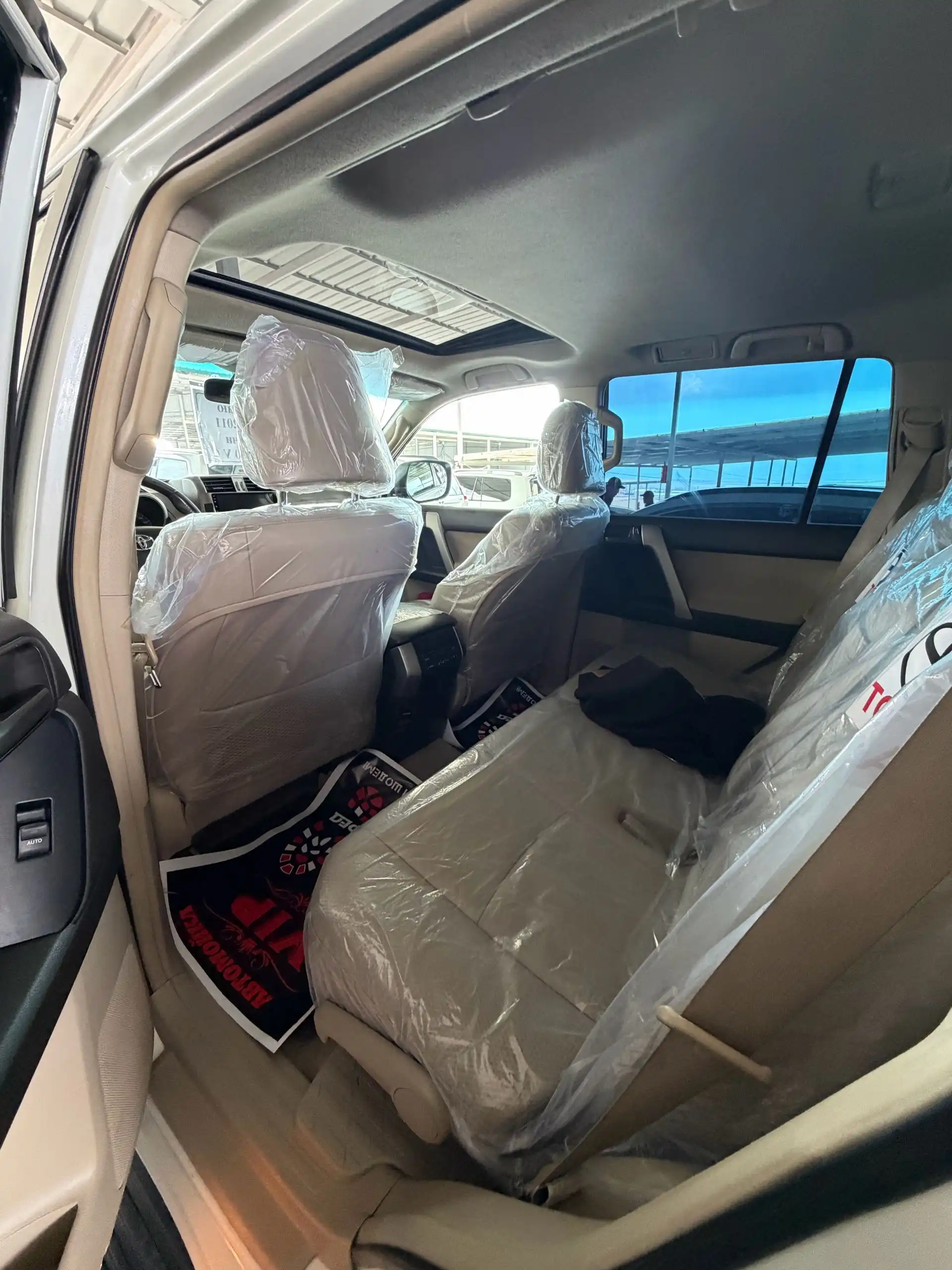 Toyota Land cruiser prado 2011
