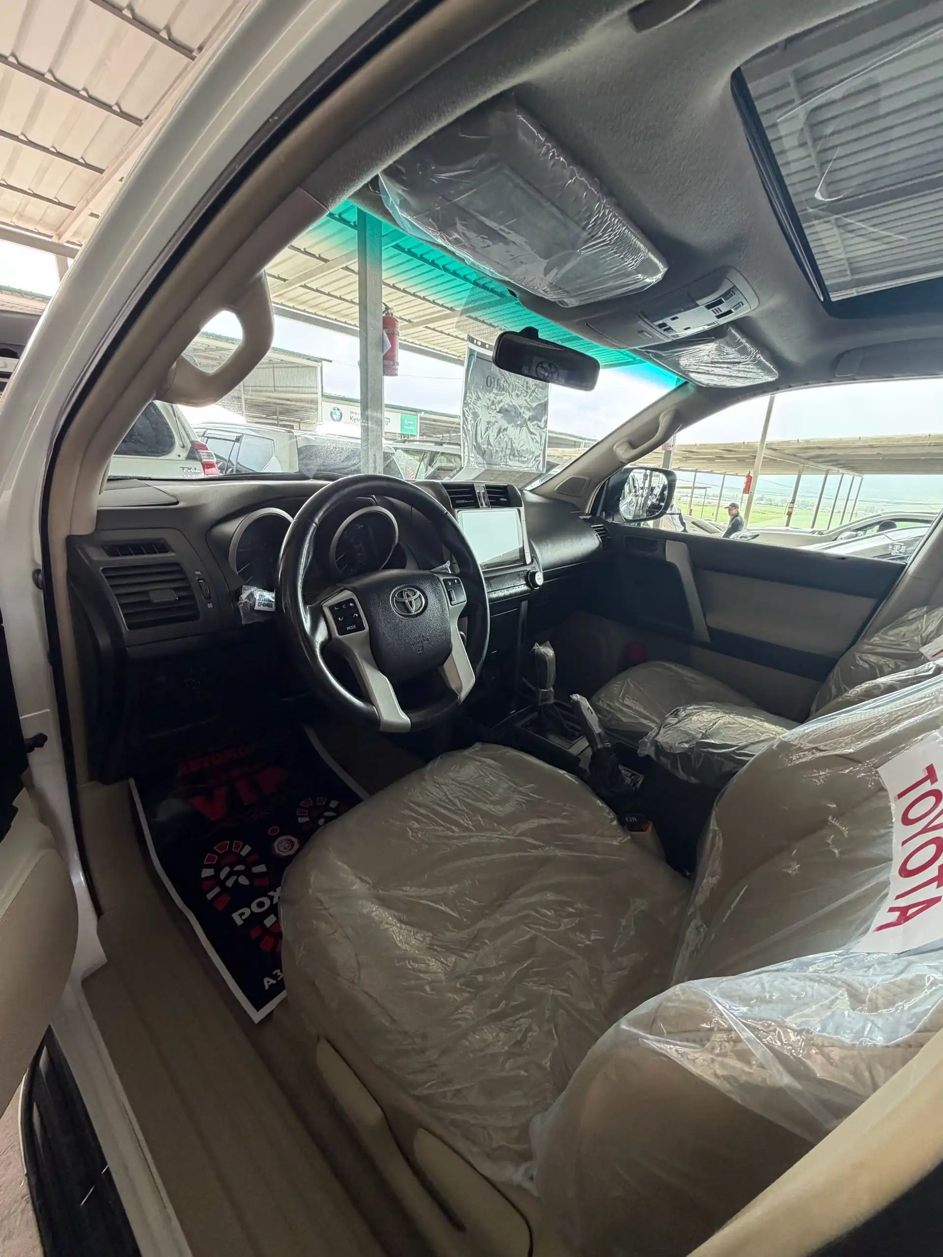 Toyota Land cruiser prado 2011