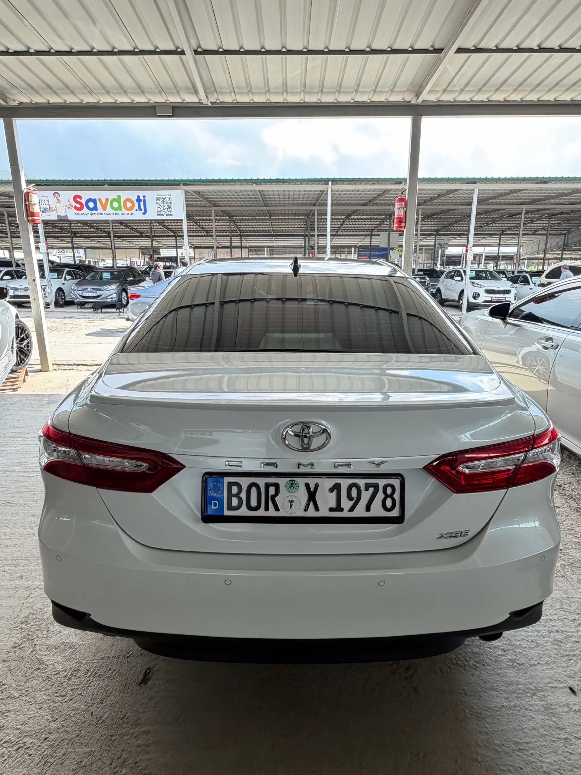 Toyota Camry 2018 — фото 3