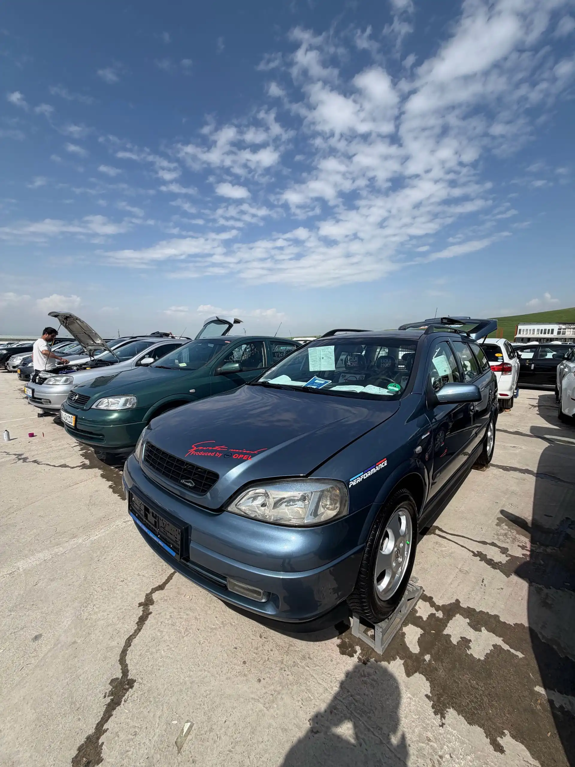 Opel Astra j 2000