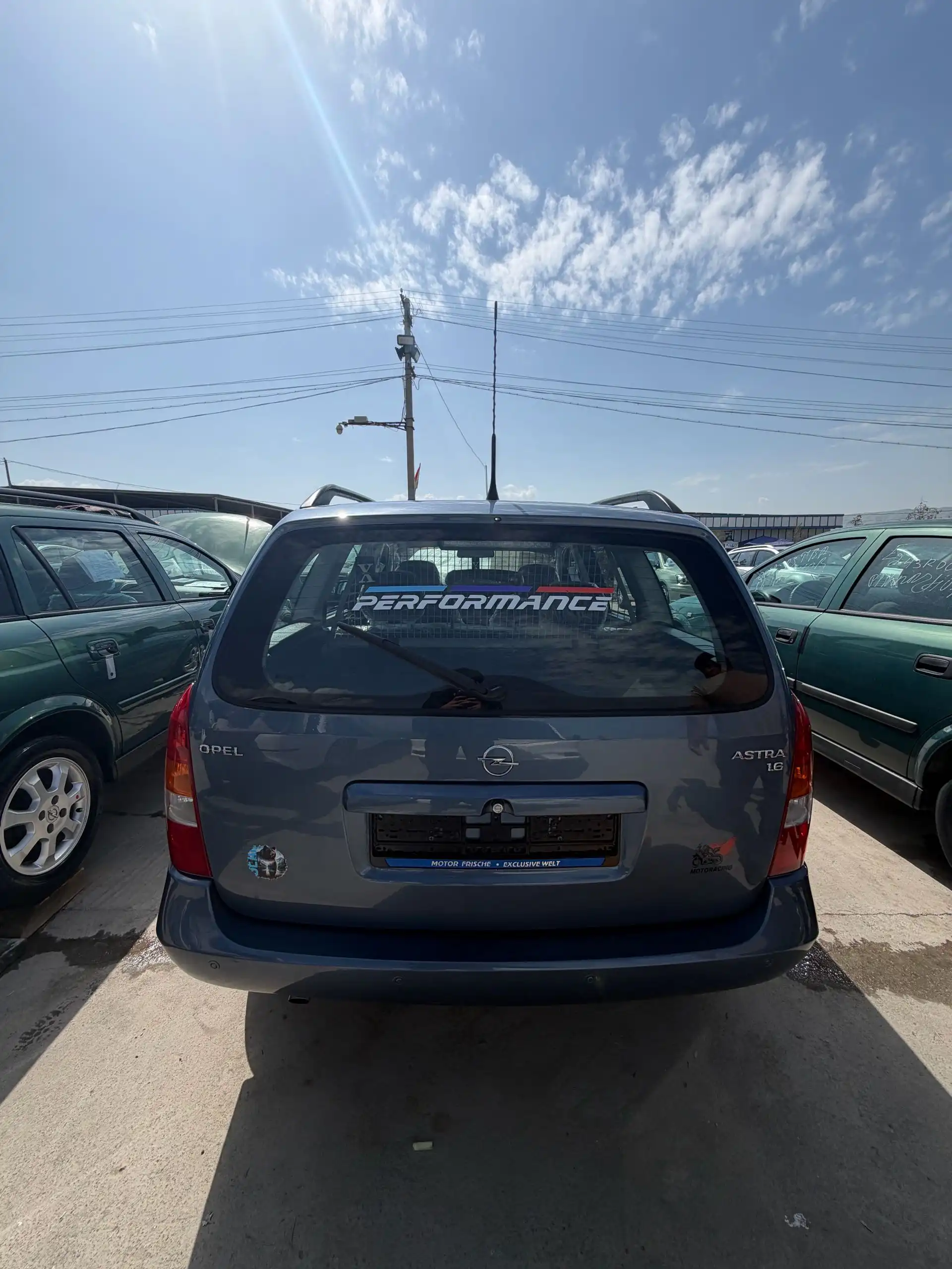 Opel Astra j 2000