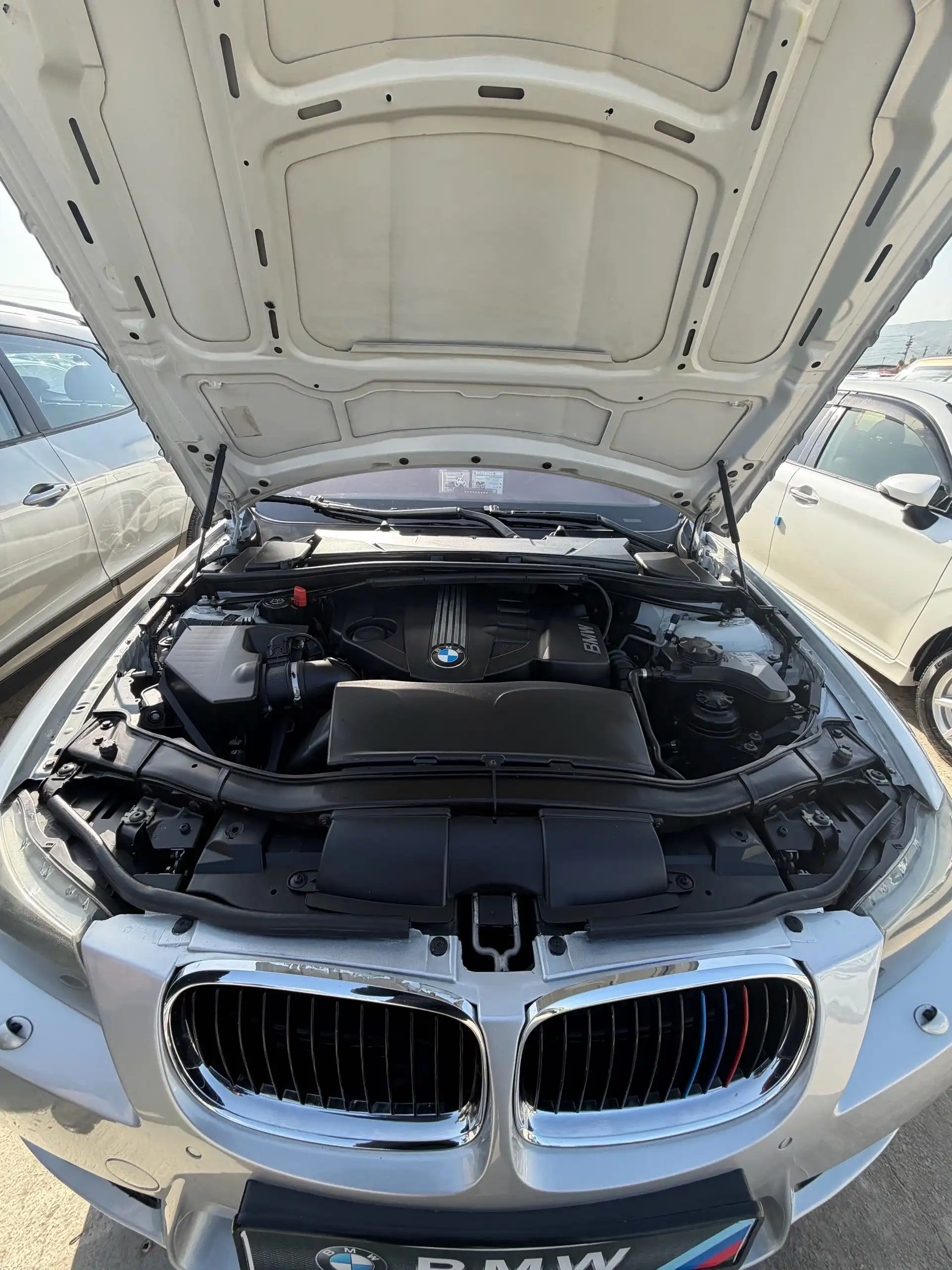BMW 3 series 2009
