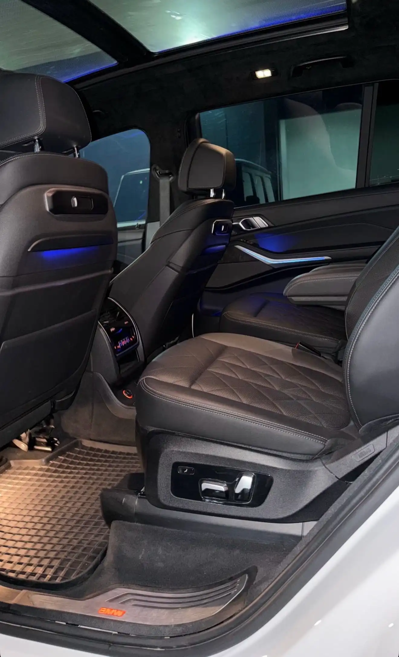 BMW X7 2023