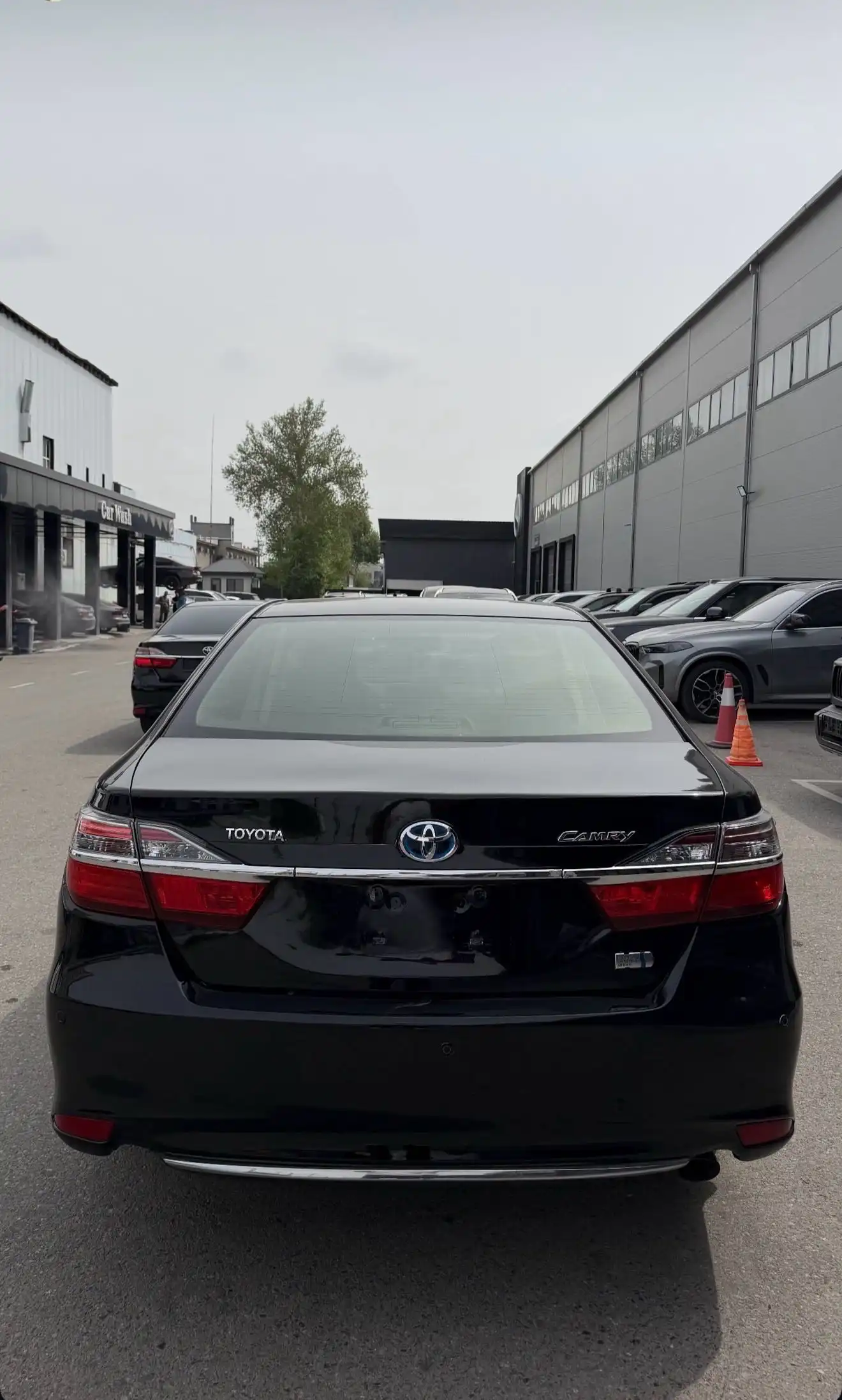 Toyota Camry 2016 — фото 3