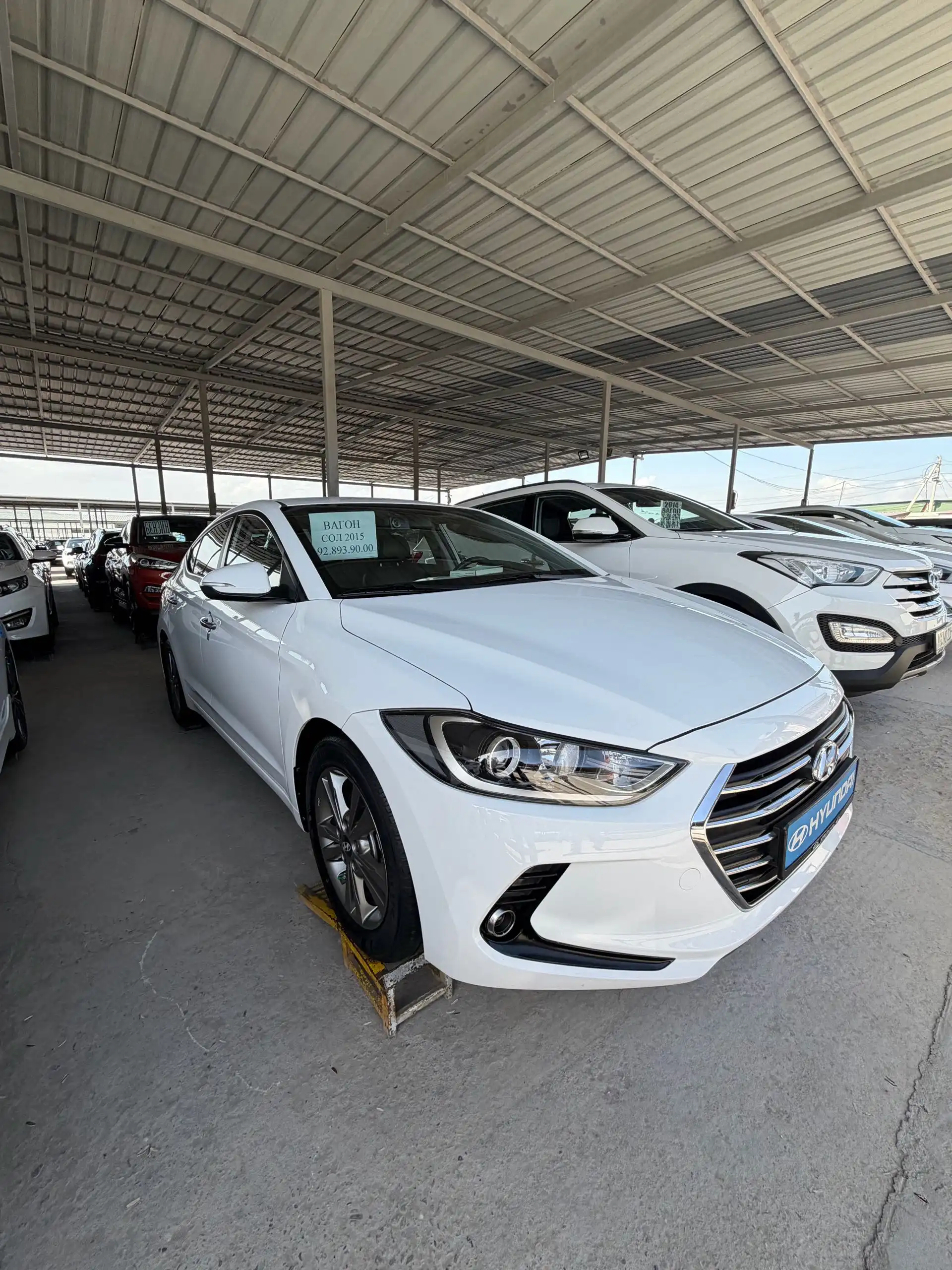 Hyundai Avante 2015 — фото 3