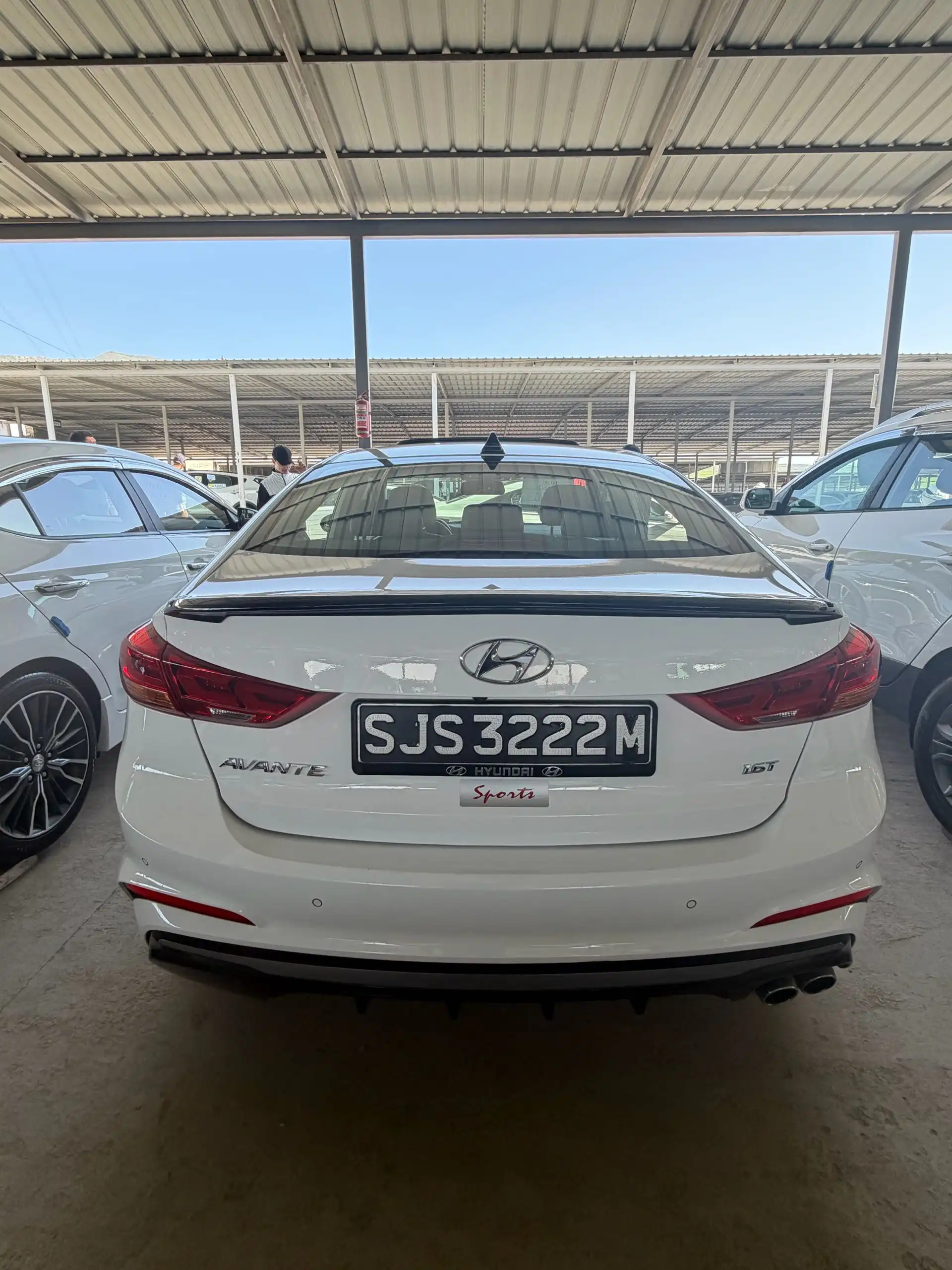 Hyundai Avante 2017 — фото 3