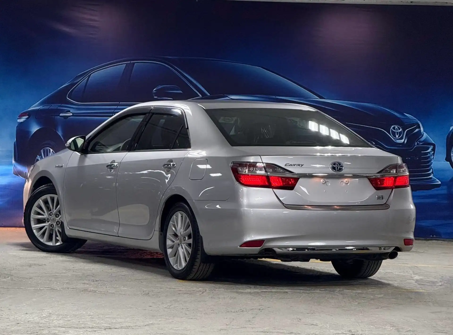 Toyota Camry 2015 — фото 4