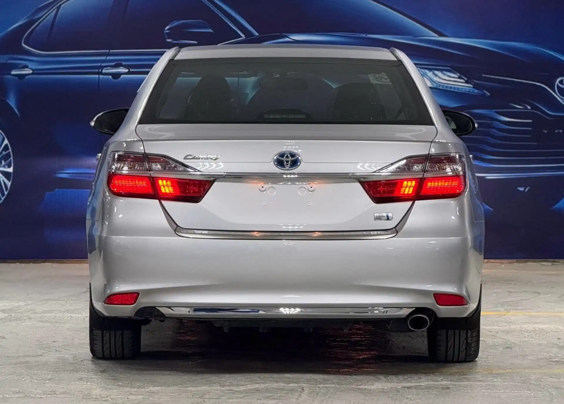 Toyota Camry 2015 — фото 5