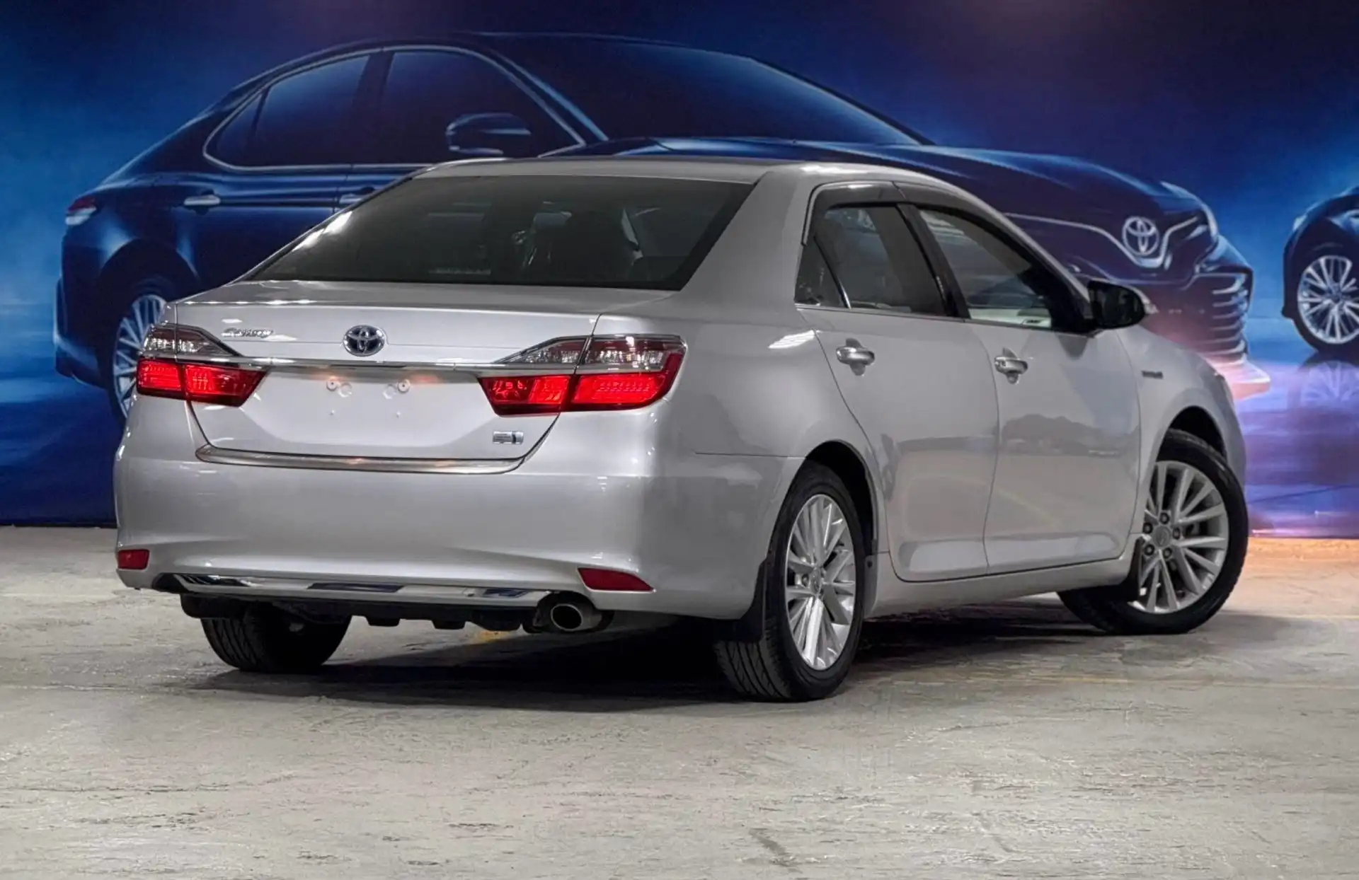Toyota Camry 2015 — фото 6