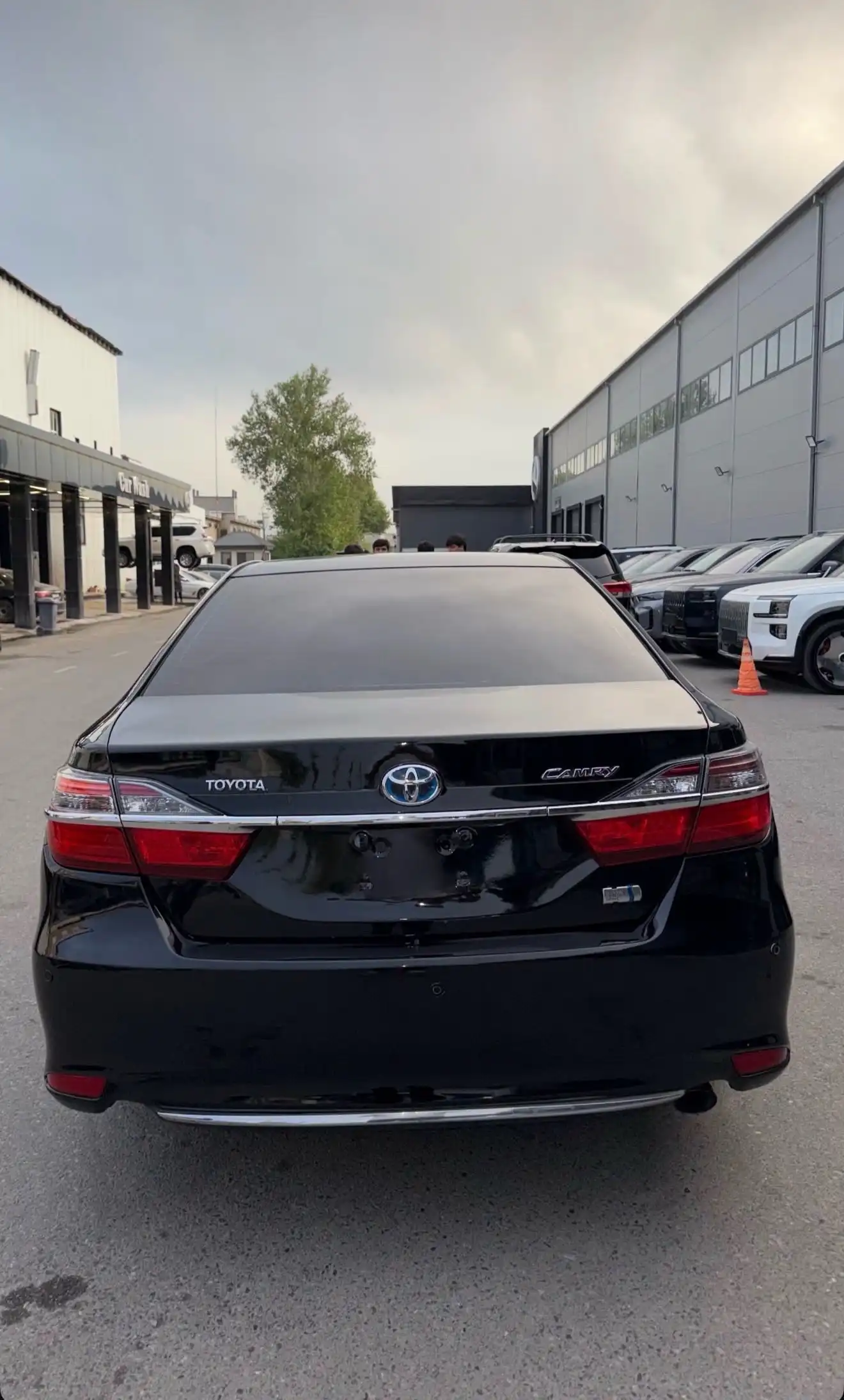 Toyota Camry 2016 — фото 3