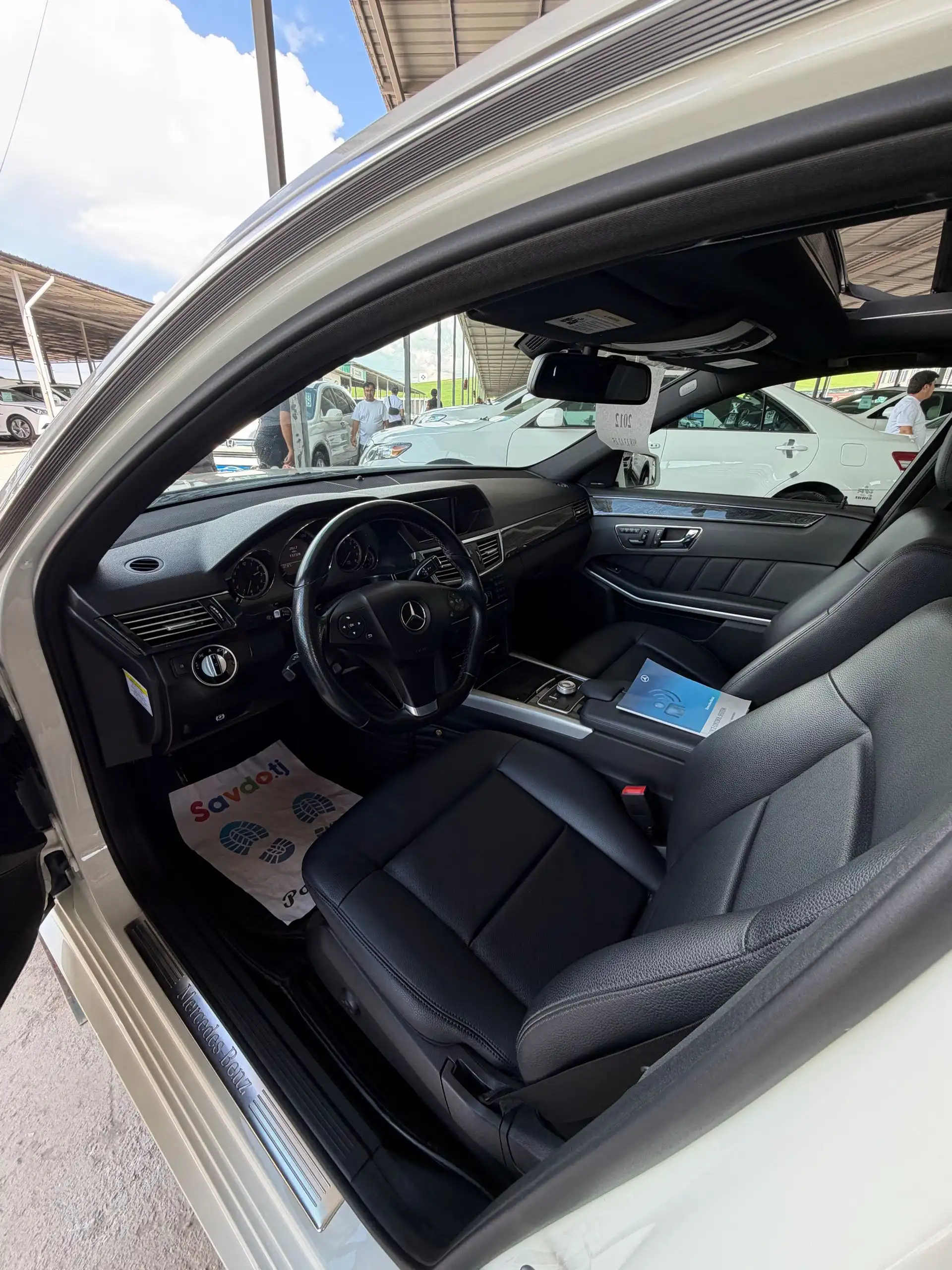 Mercedes-benz E class 2012