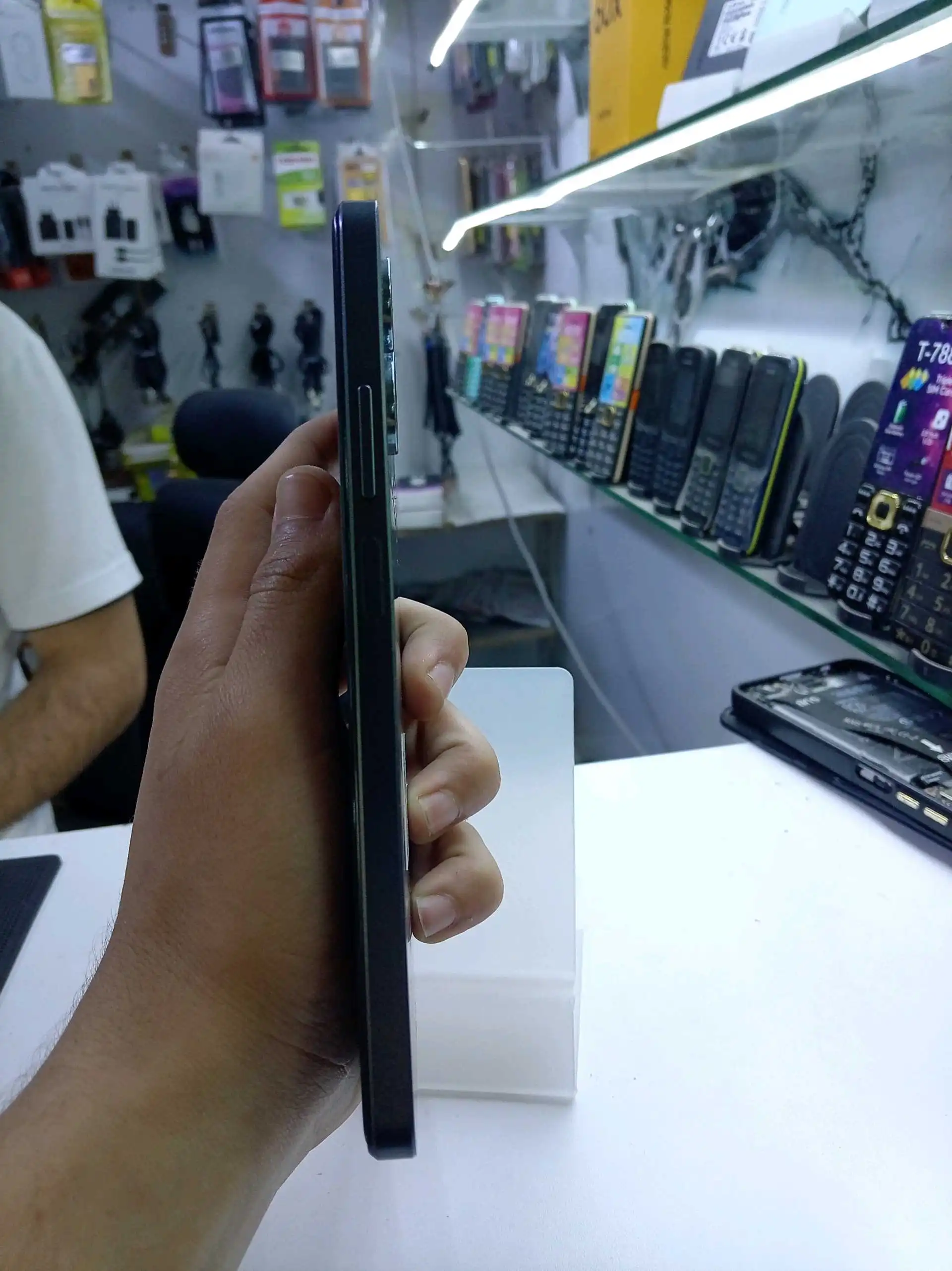 realme Note 60