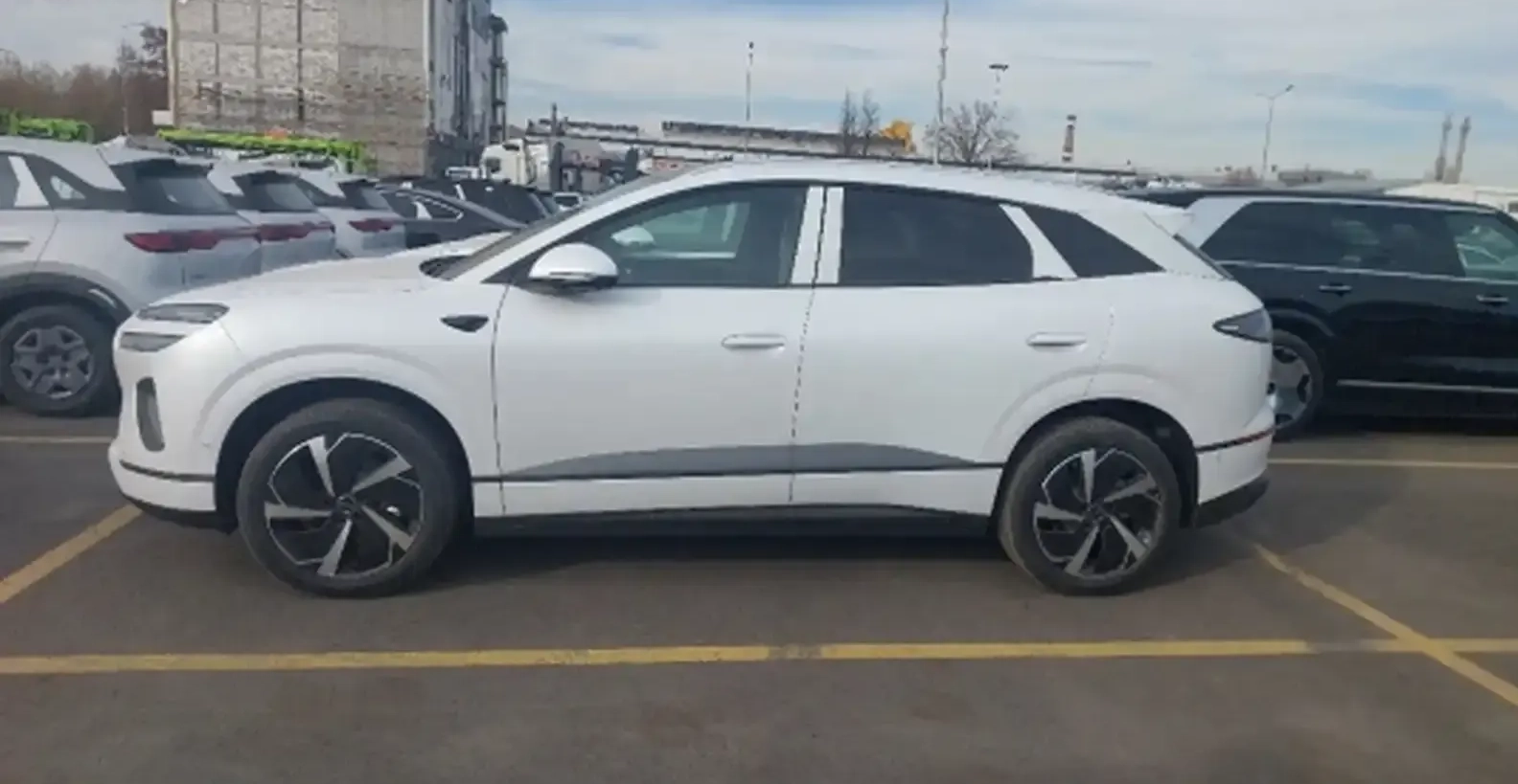 BYD Sea Lion 07, 2025