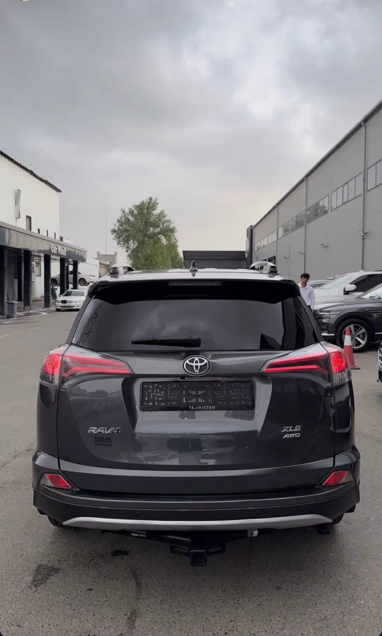 Toyota Rav 4 2017 — фото 3