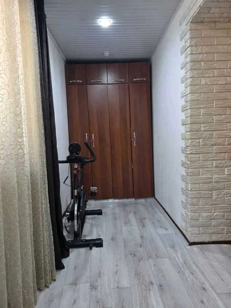 2-к квартира, 2 этаж, 50 м², 82 мкр