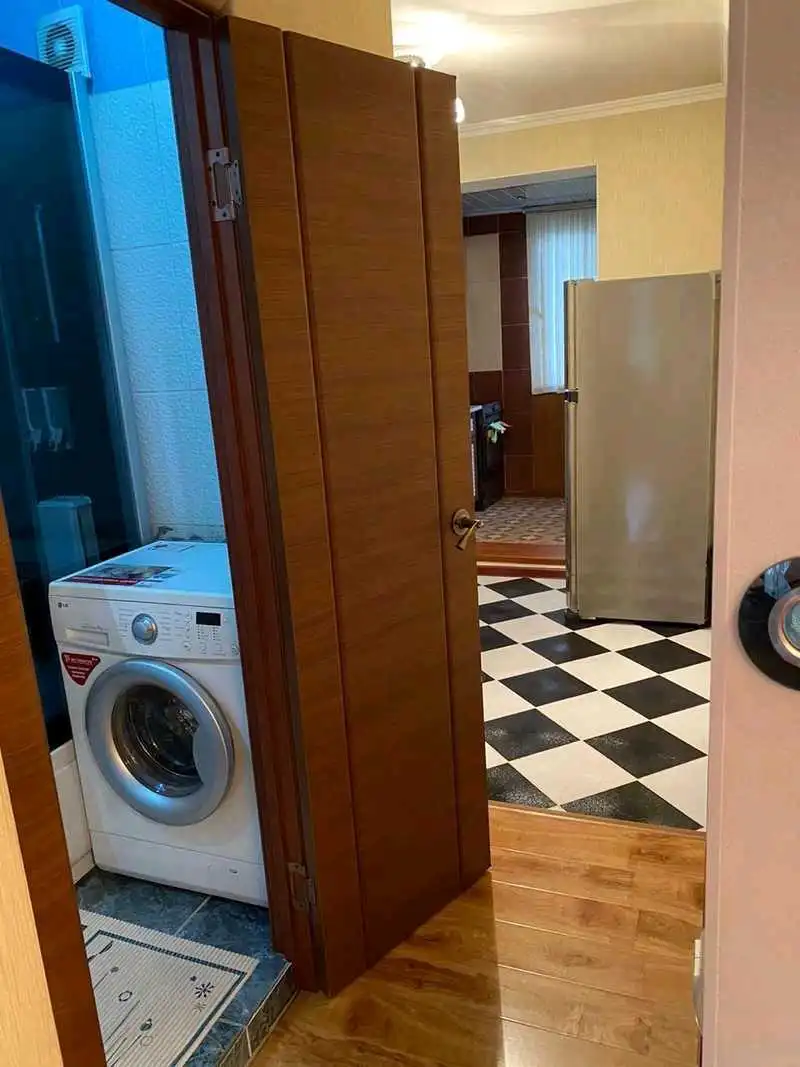 3-к квартира, 4 этаж, 70 м², Сино 33мкр