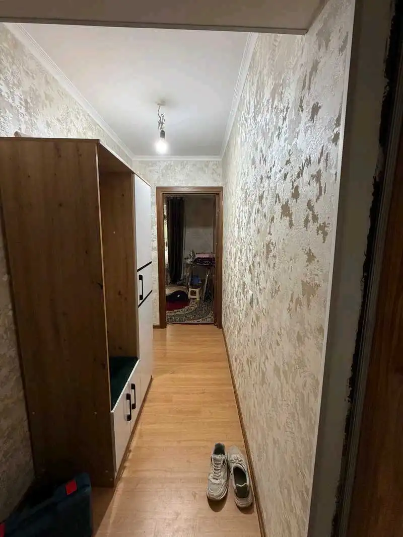2-к квартира, 3 этаж, 50 м², 102мкр
