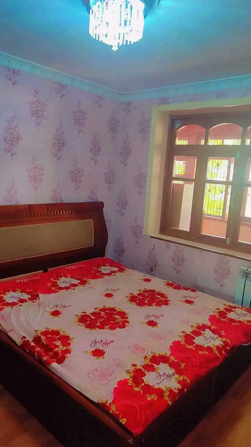 3-к квартира, 2 этаж, 48 м², 101 мкр