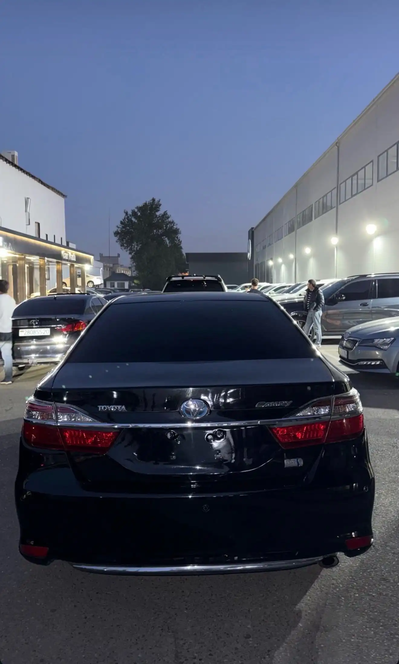 Toyota Camry 2016 — фото 3