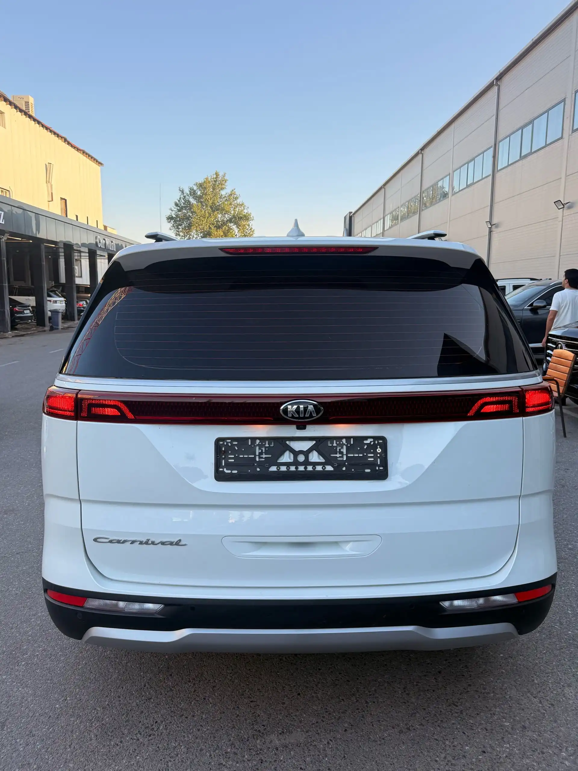 Kia Carnival 2021