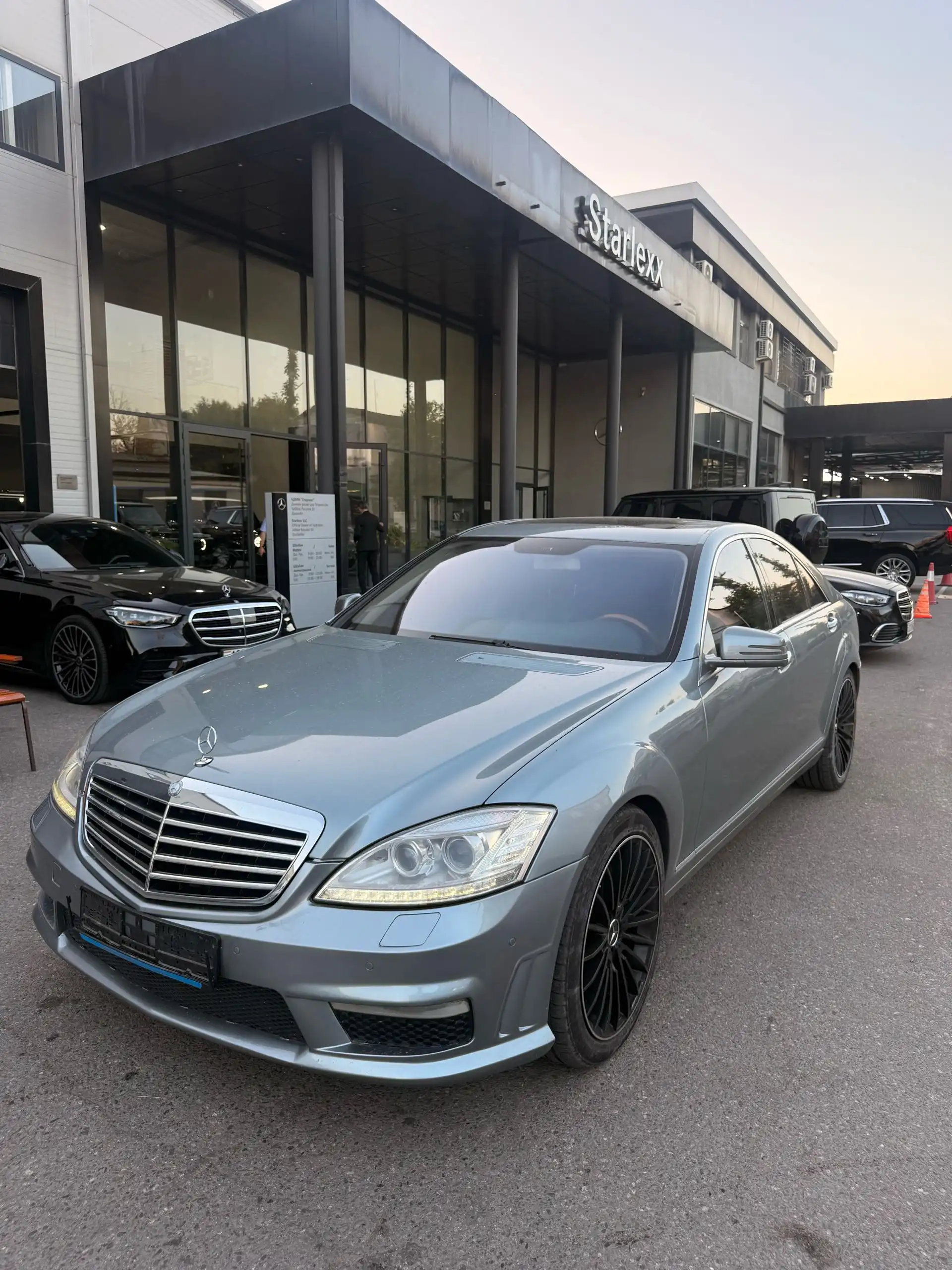 Mercedes-benz S class 2008
