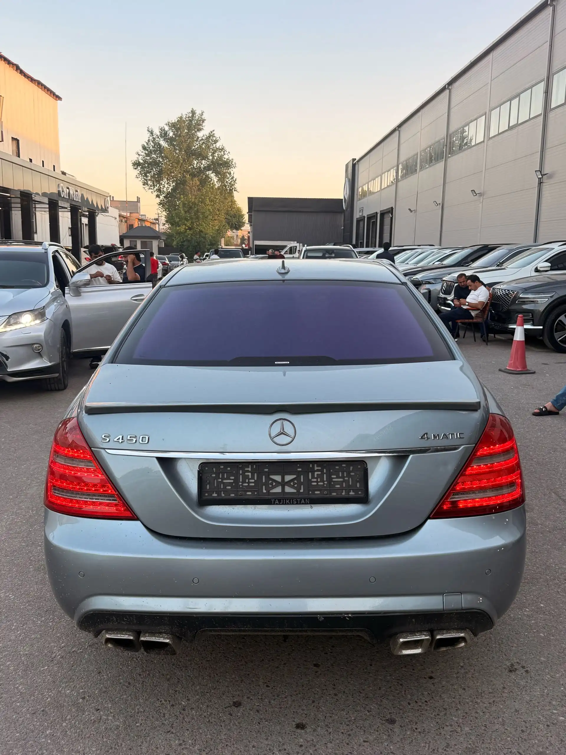 Mercedes-benz S class 2008
