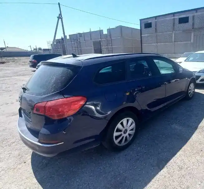 Opel Astra j 2014