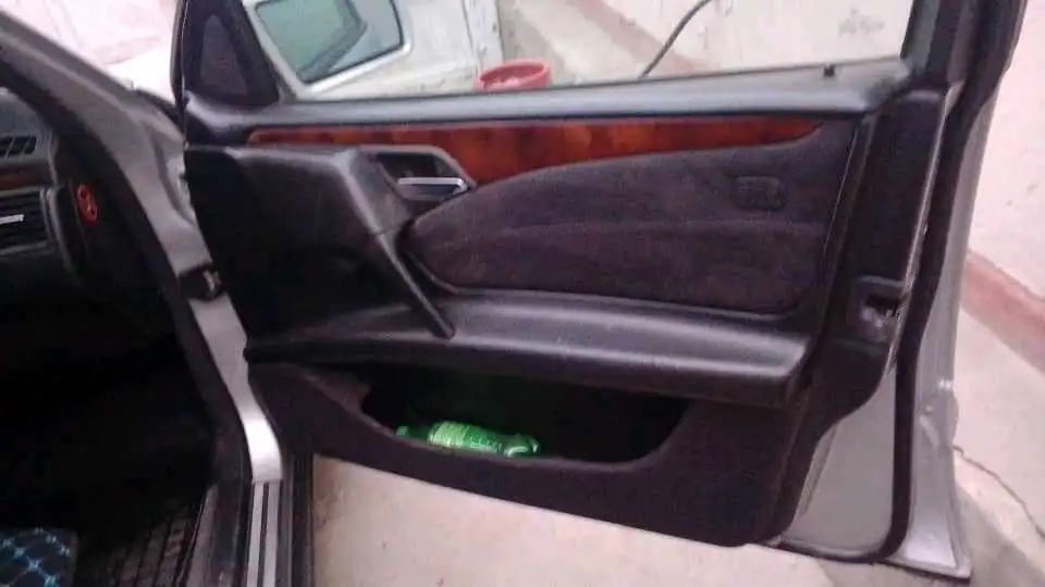 Mercedes-benz E class 1998