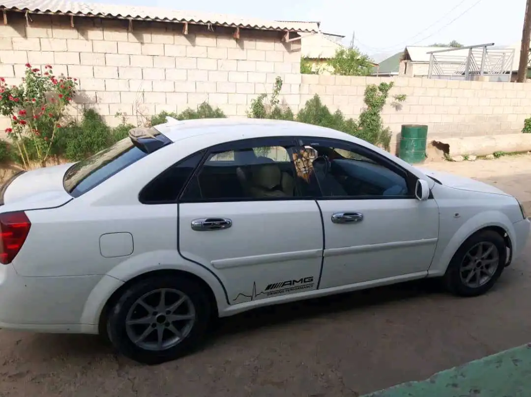 Daewoo Gentra 2004