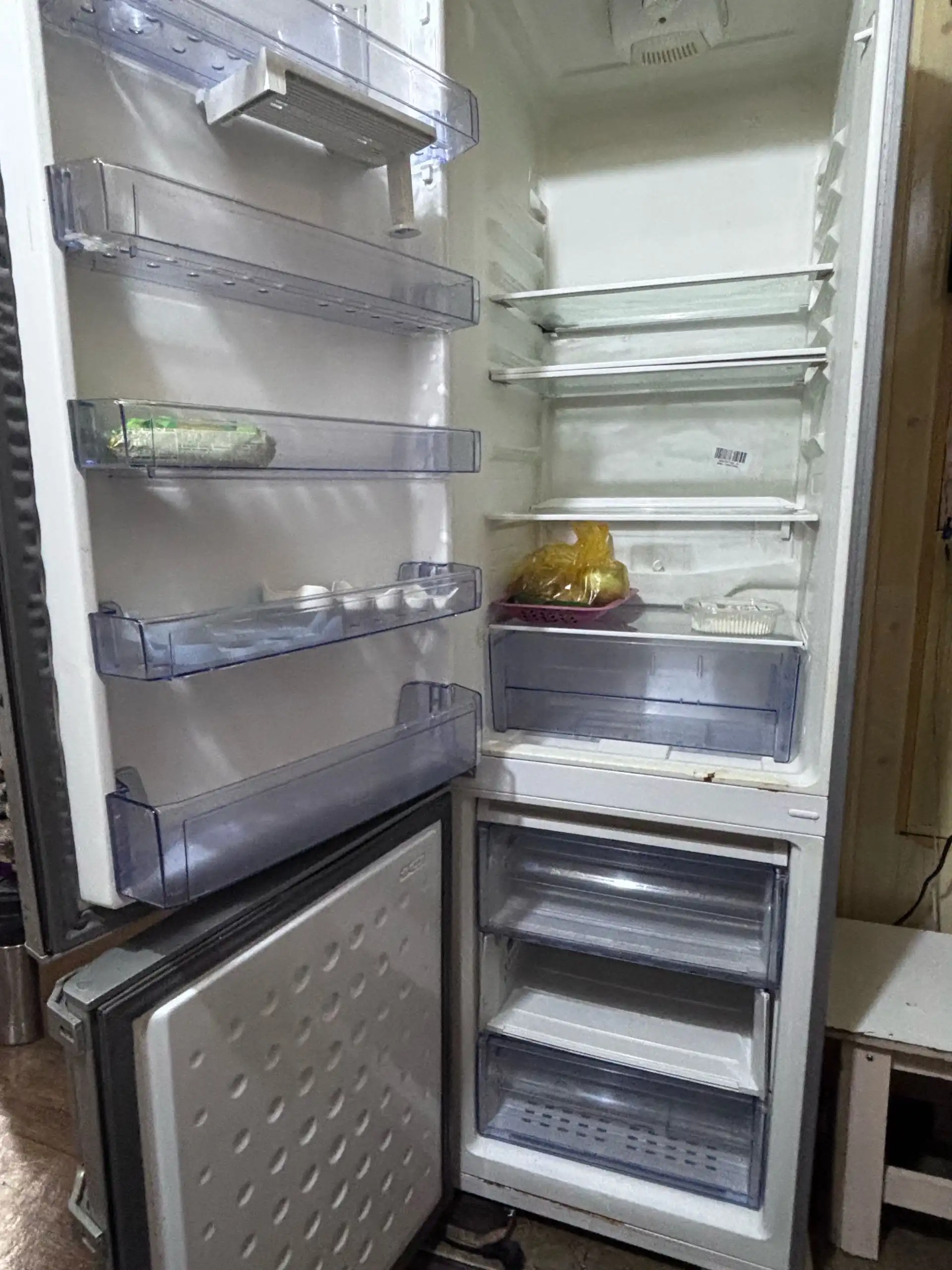 холодильник BEKO