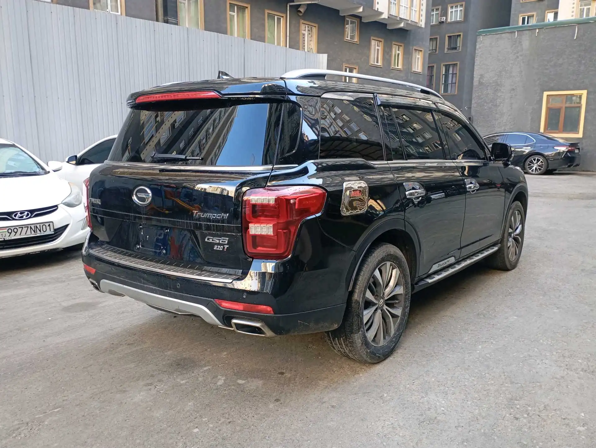 GAC Trumpchi GS8 2017